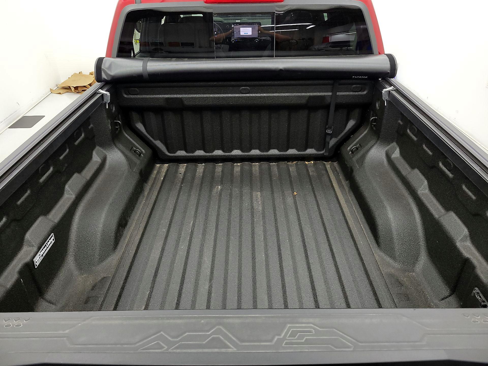 Thumbnail: 2024 Chevrolet Colorado - 20