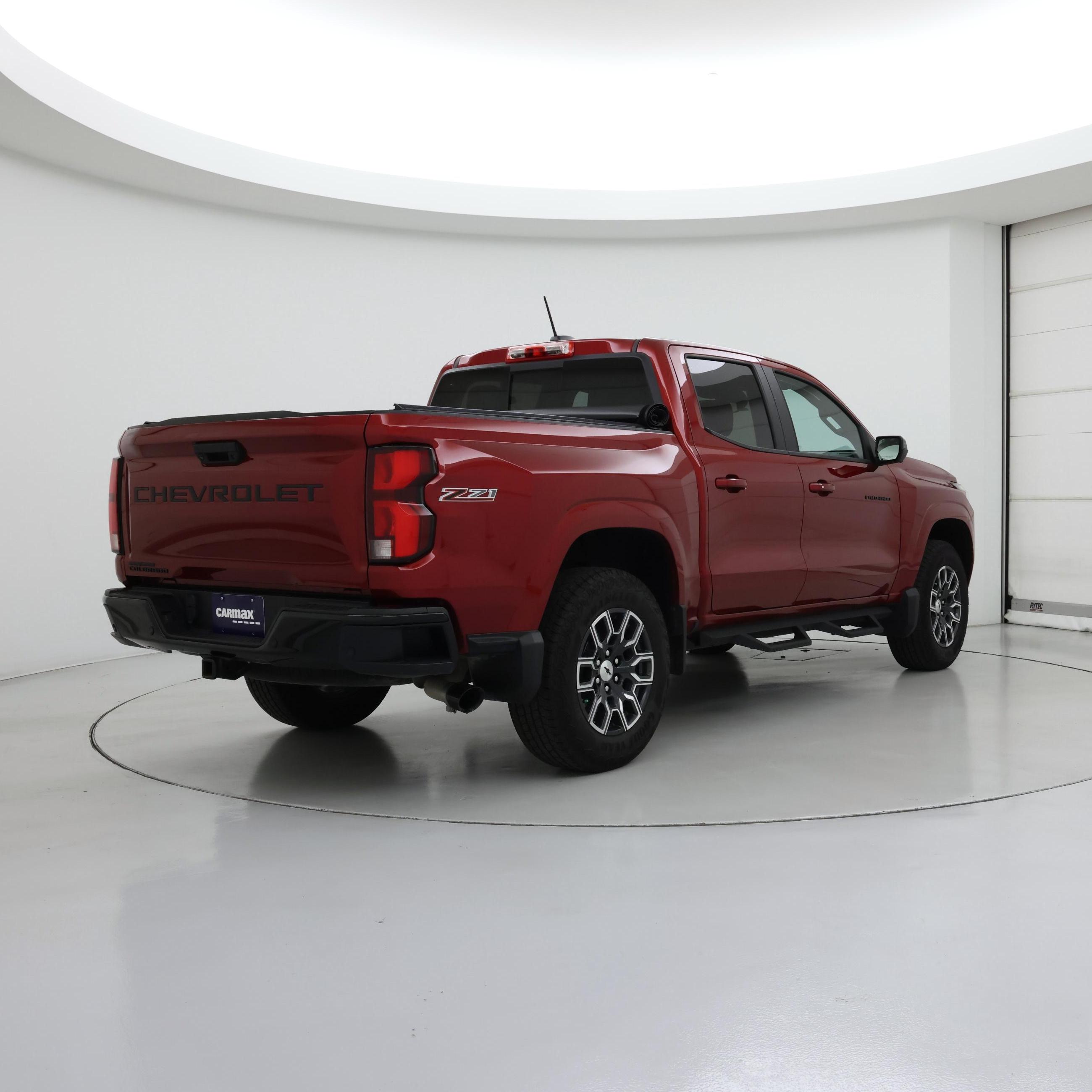 Thumbnail: 2024 Chevrolet Colorado - 8