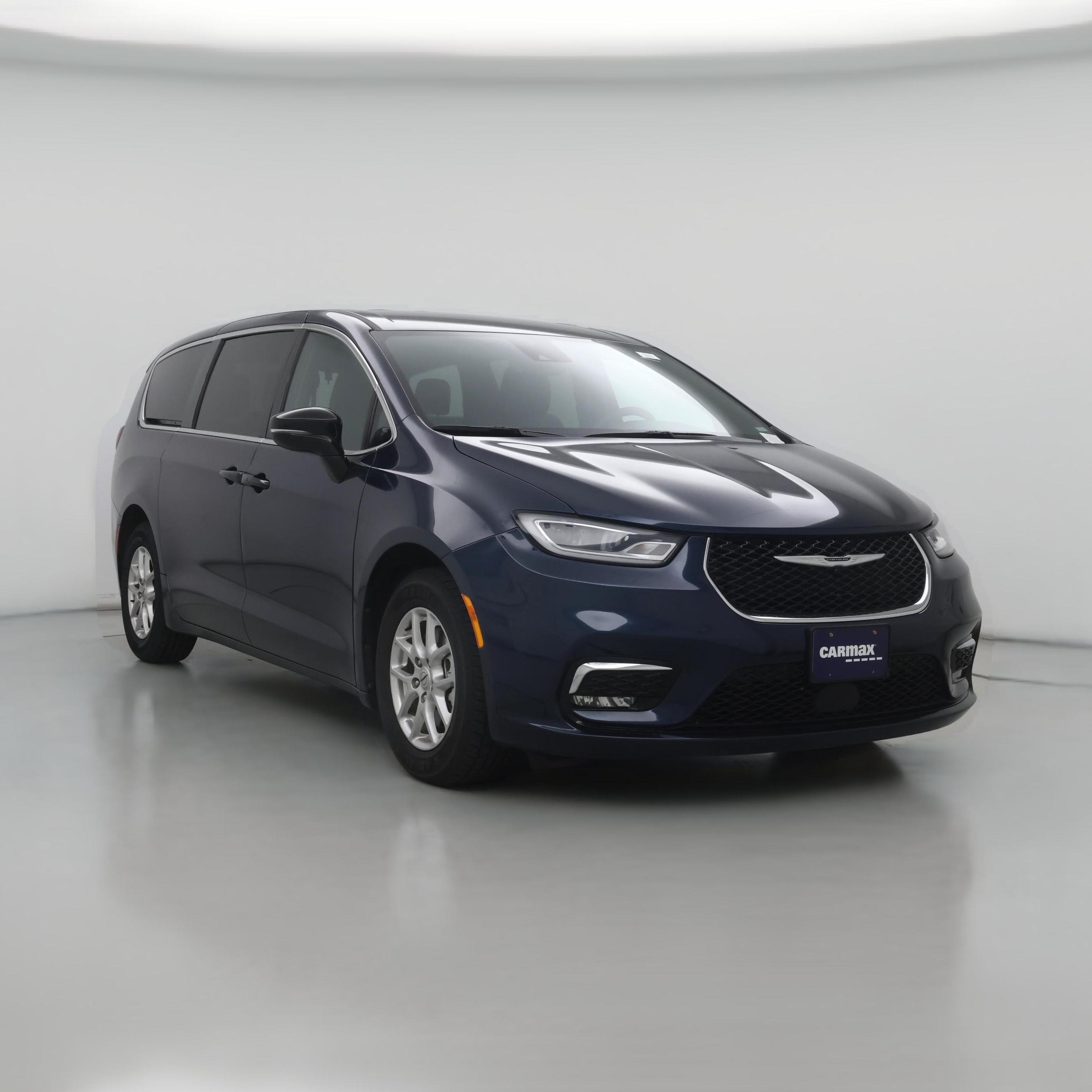 Thumbnail: 2025 Chrysler Pacifica - 1
