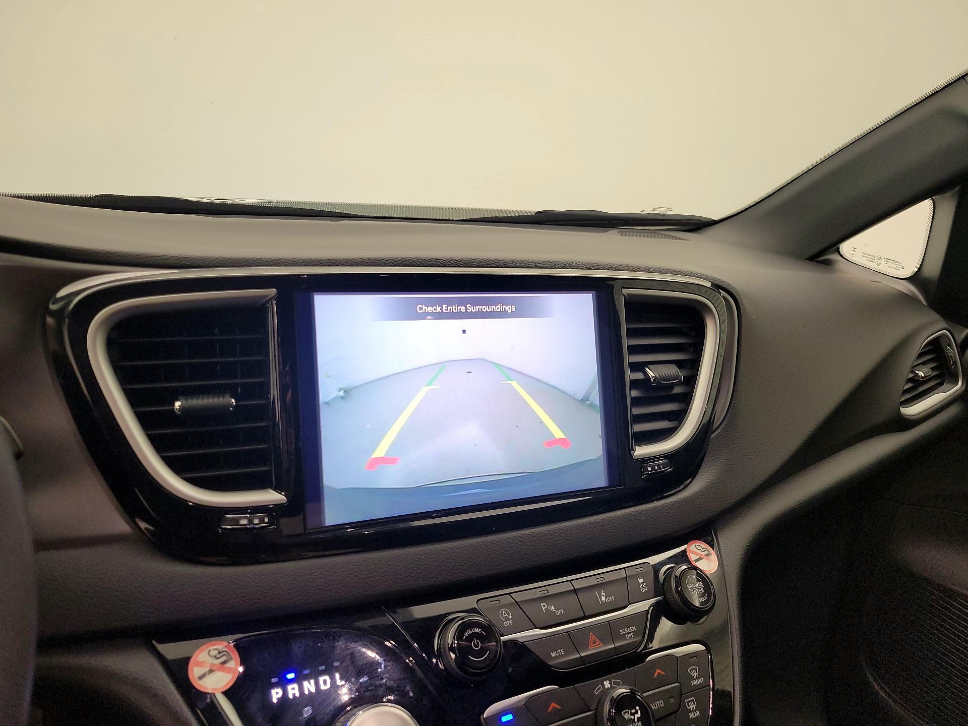 Thumbnail: 2025 Chrysler Pacifica - 14