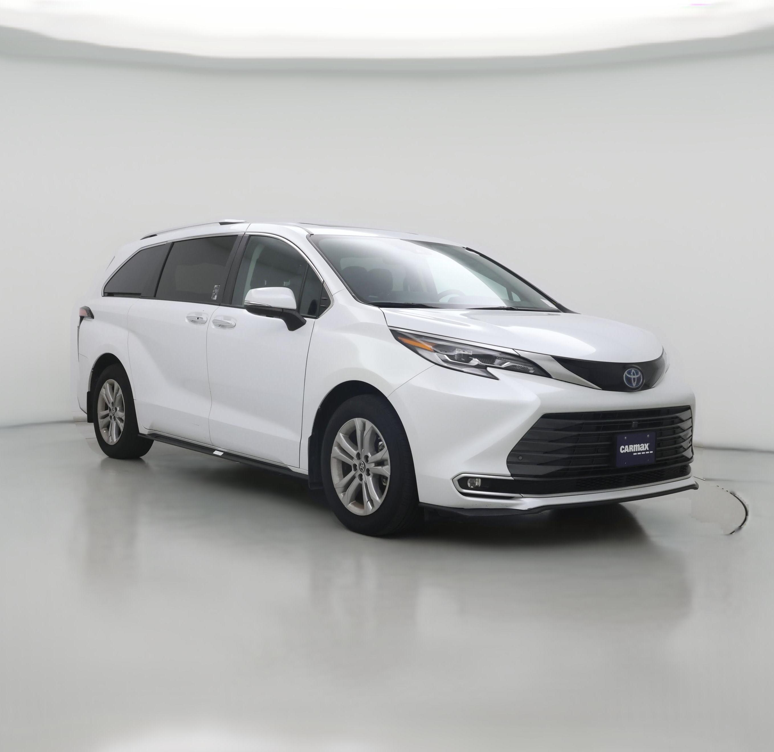 Thumbnail: 2023 Toyota Sienna - 1
