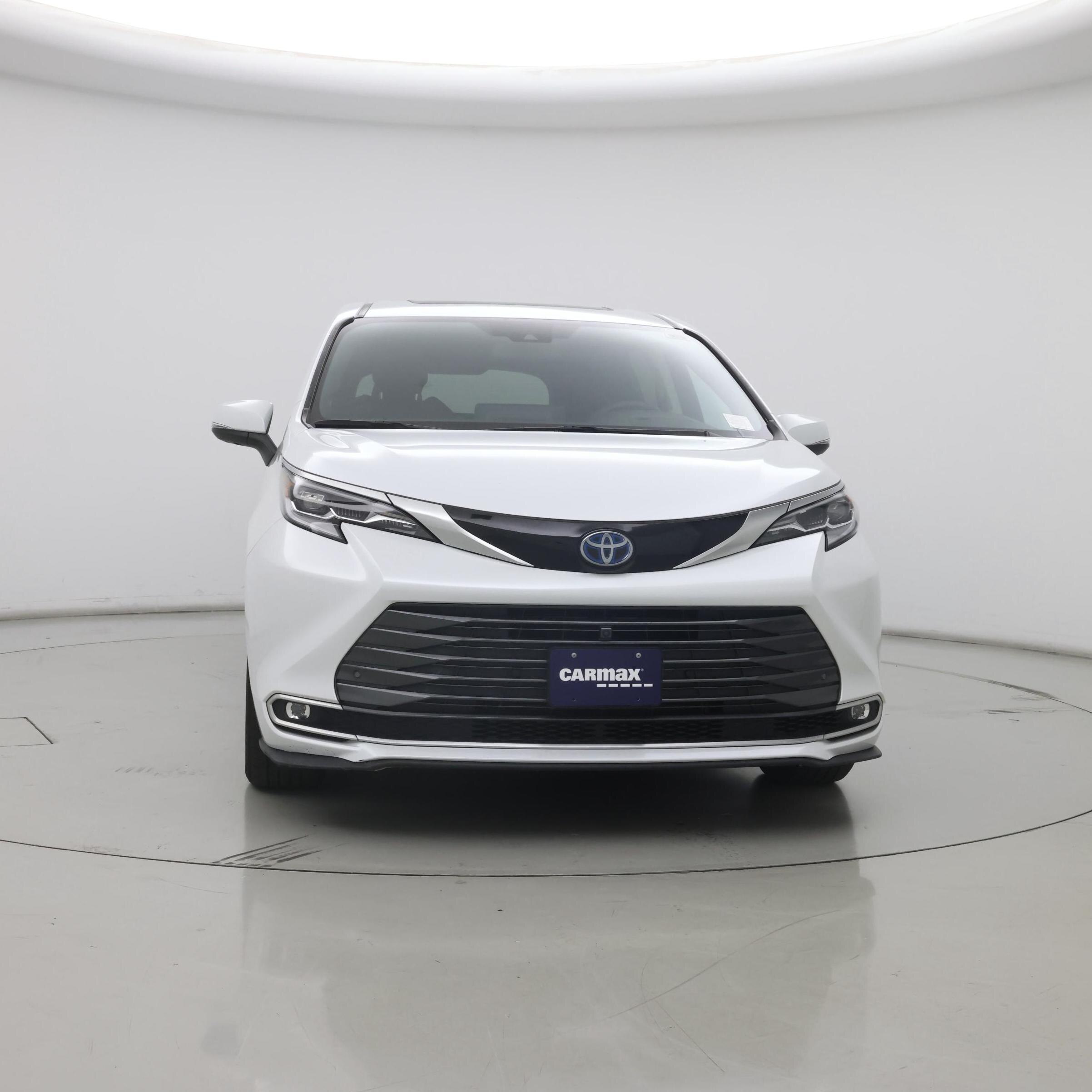 Thumbnail: 2023 Toyota Sienna - 5