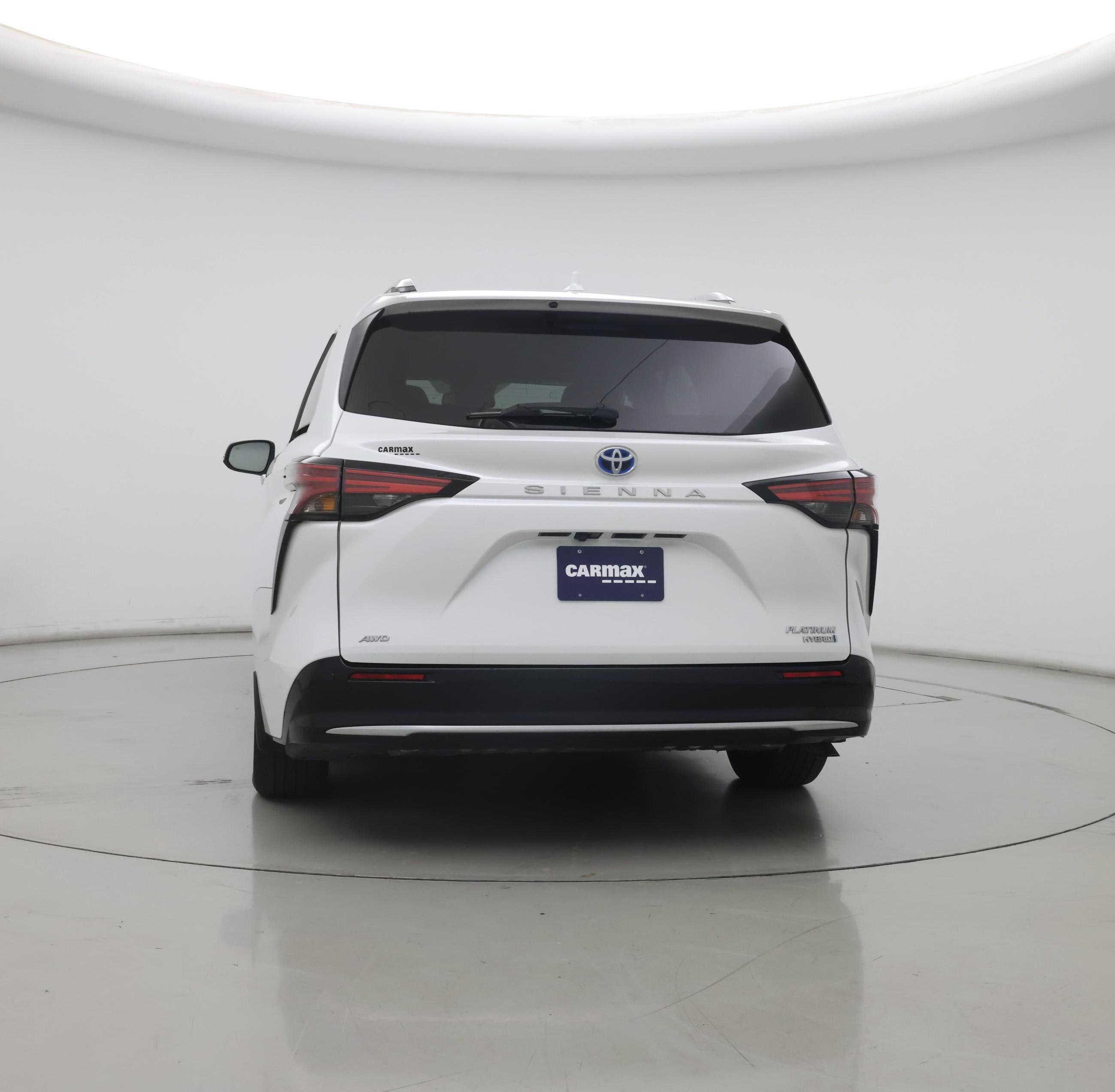 Thumbnail: 2023 Toyota Sienna - 6