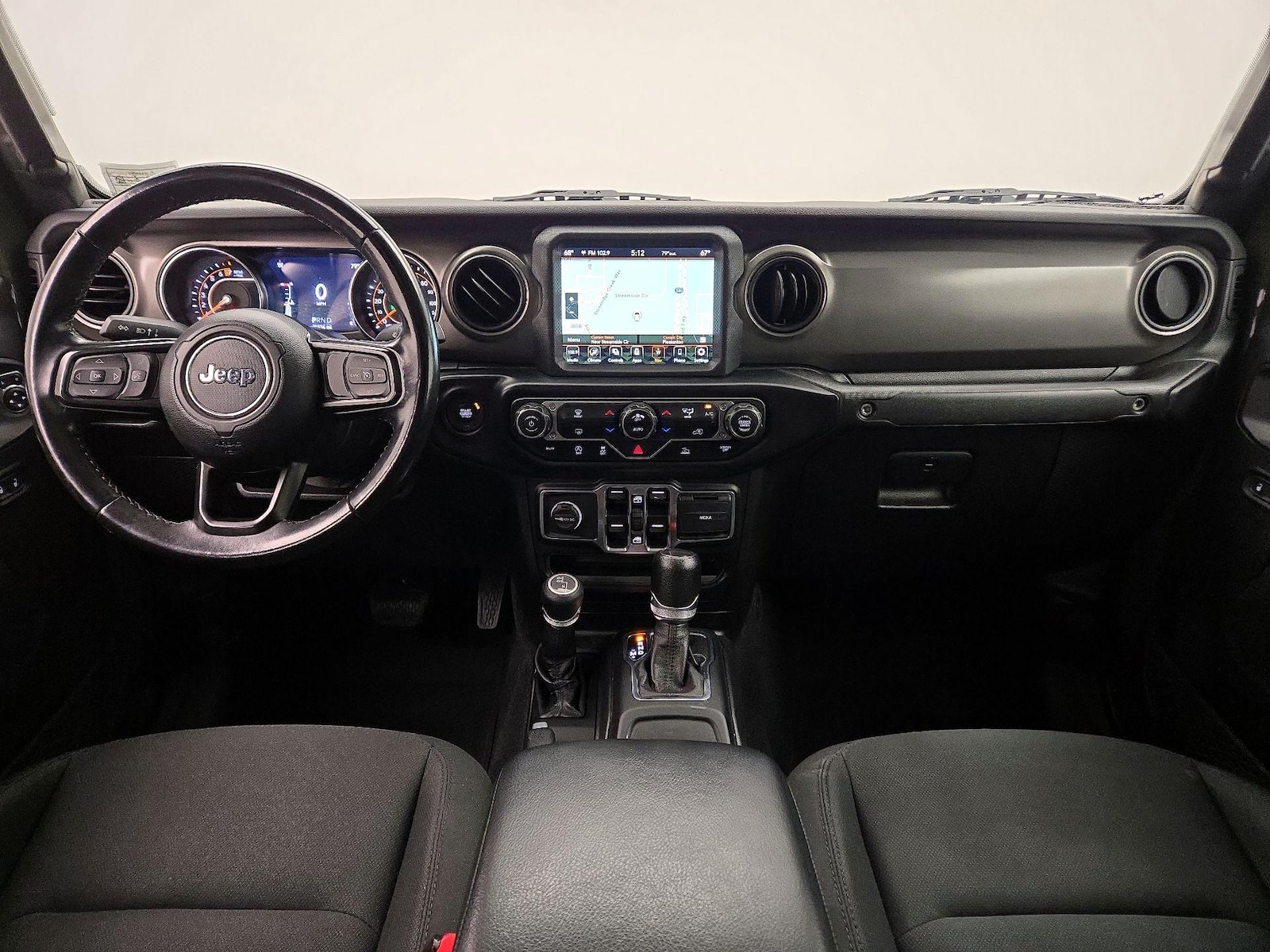 Apple CarPlay® & Android Auto™