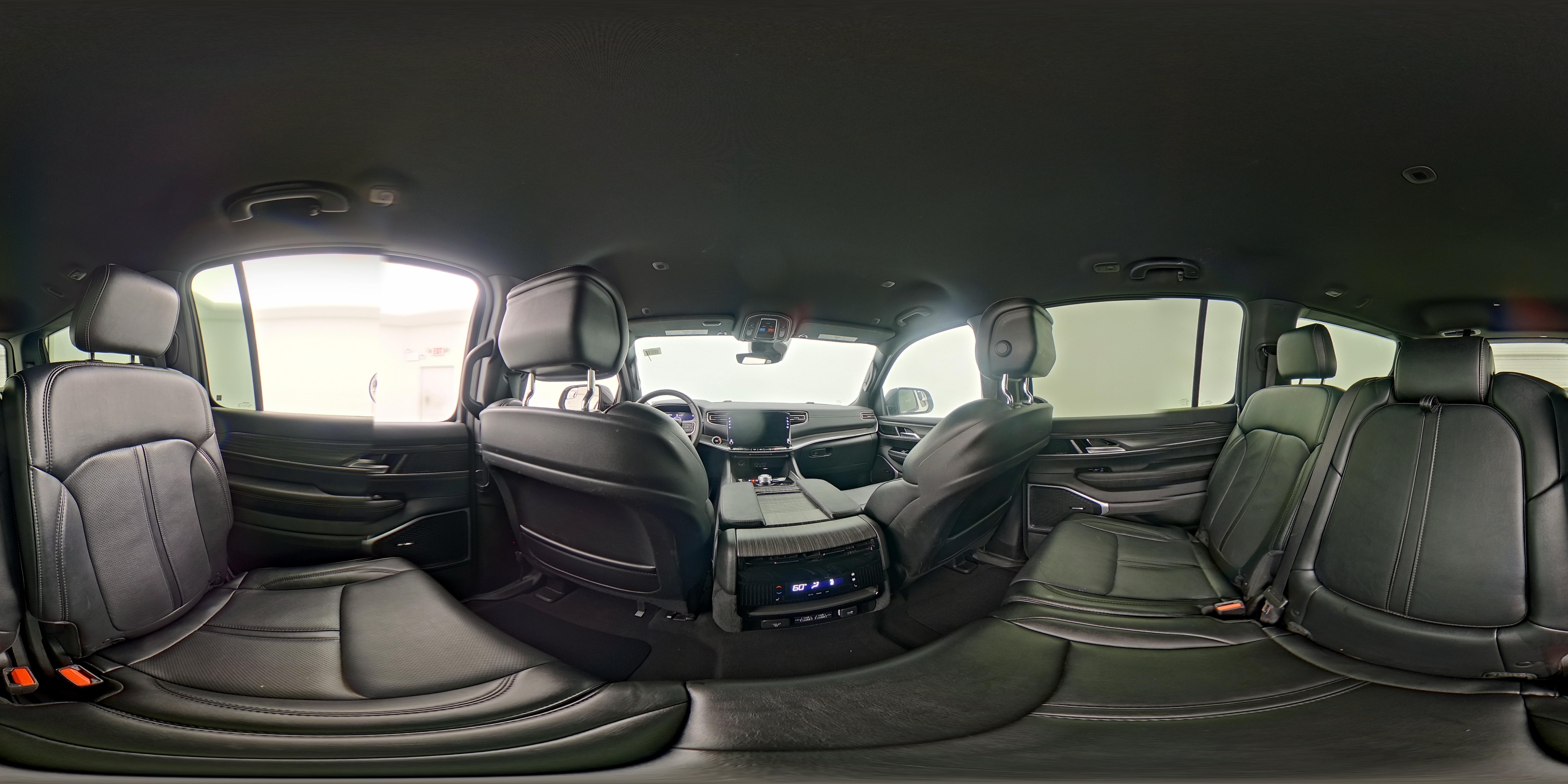2024 Jeep Wagoneer Series II - Photo 29