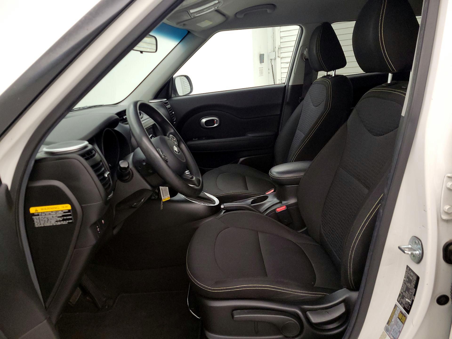 Thumbnail: 2014 Kia Soul - 11