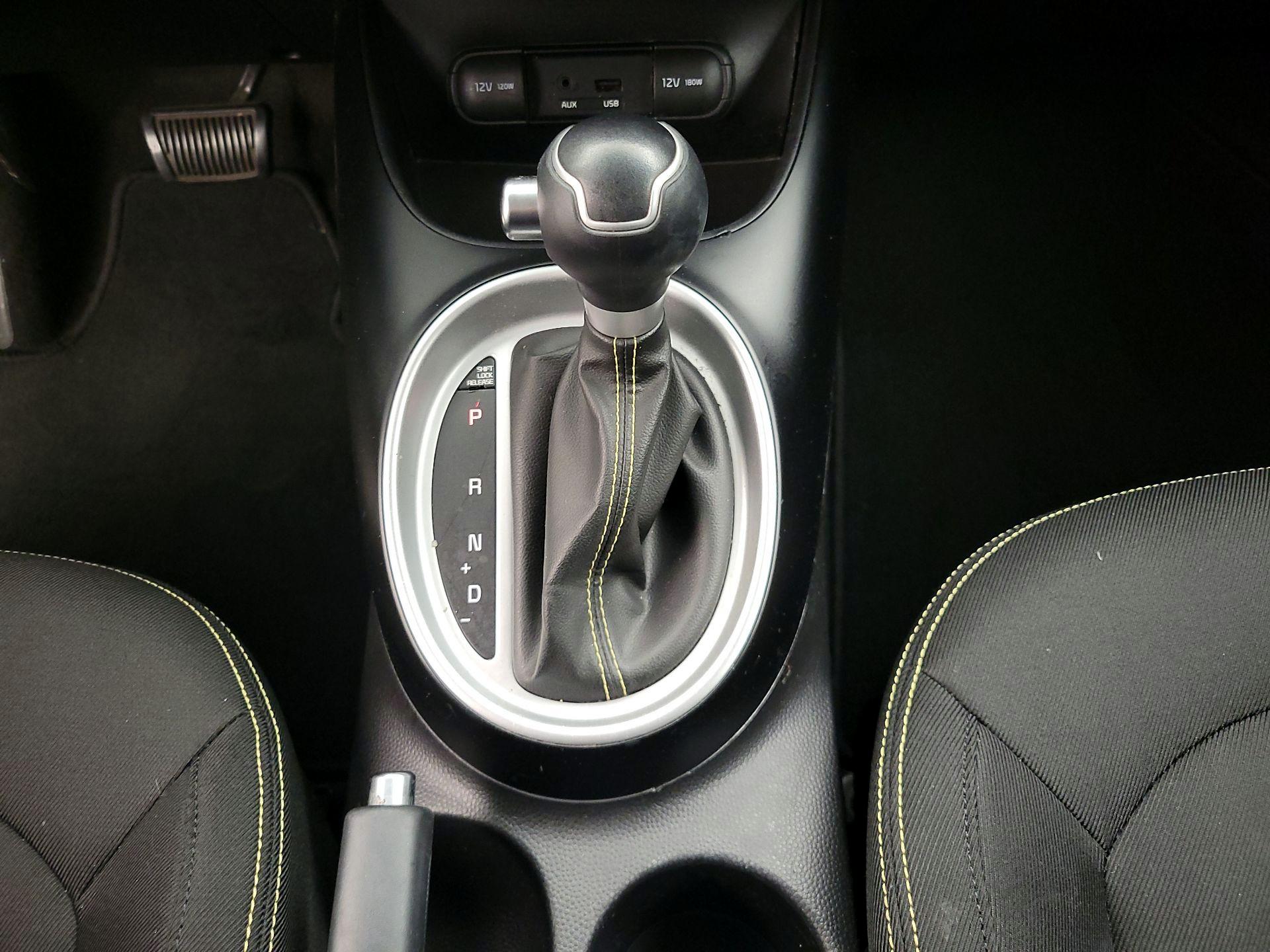 Thumbnail: 2014 Kia Soul - 16