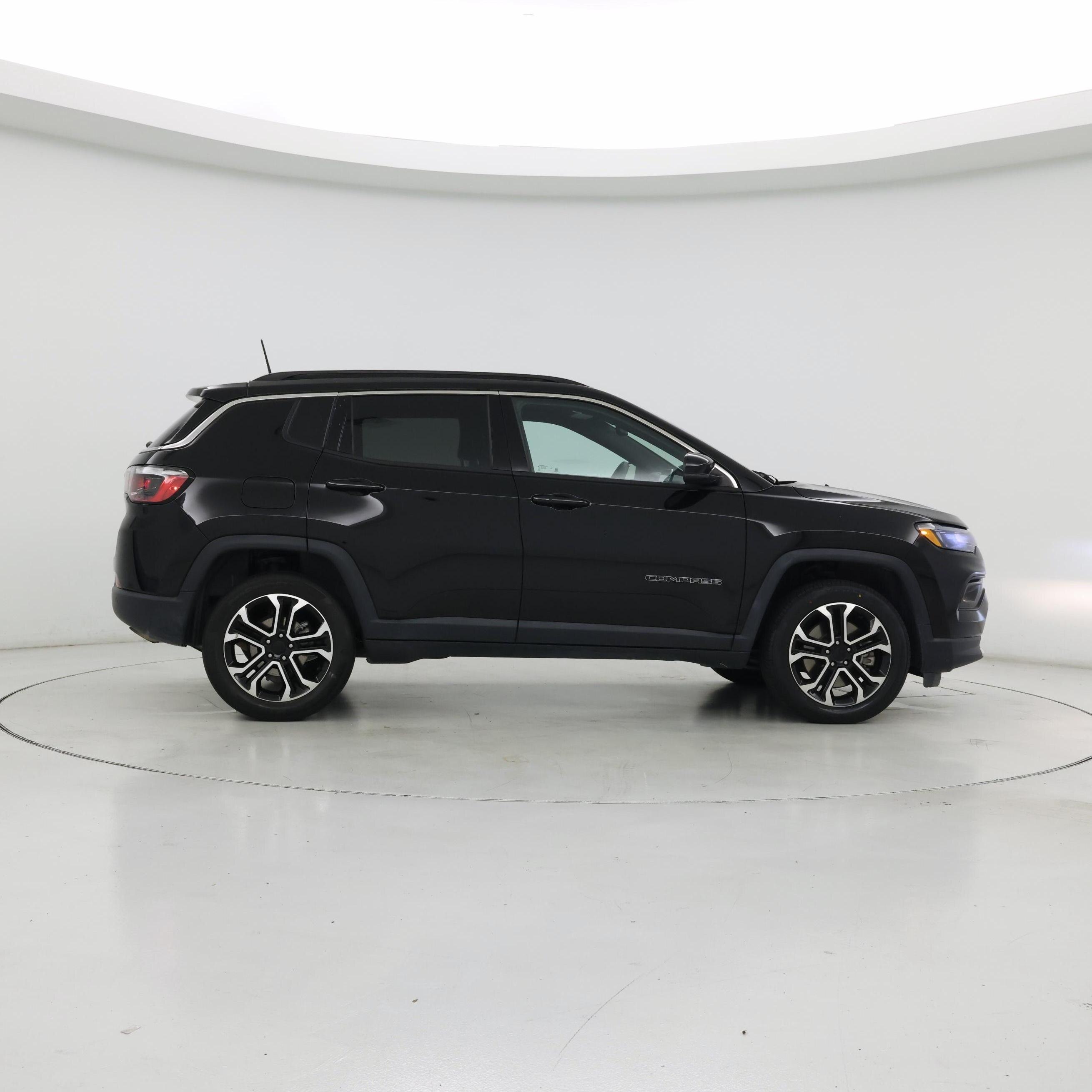 Thumbnail: 2023 Jeep Compass - 7