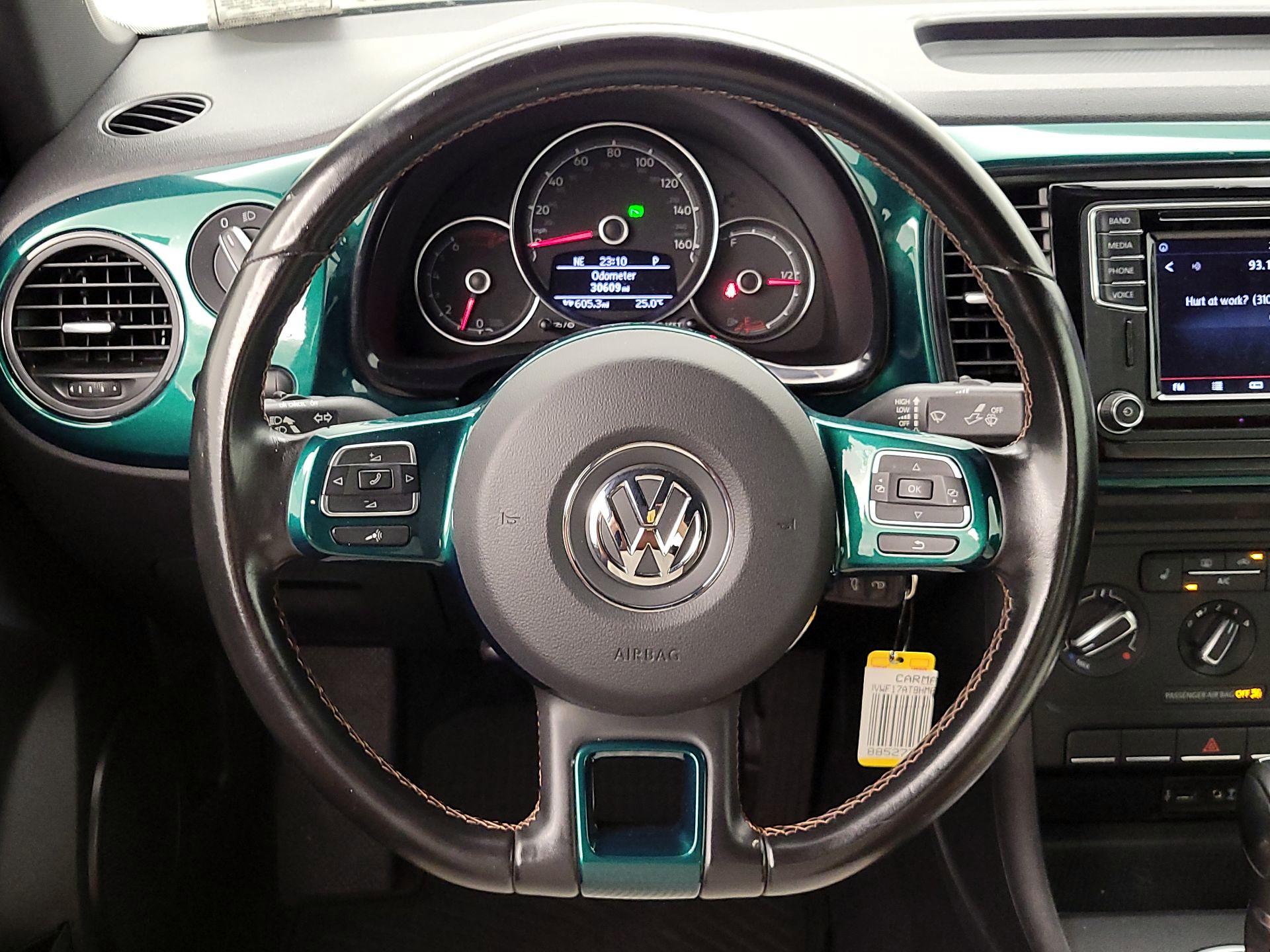 Thumbnail: 2017 Volkswagen Beetle - 10