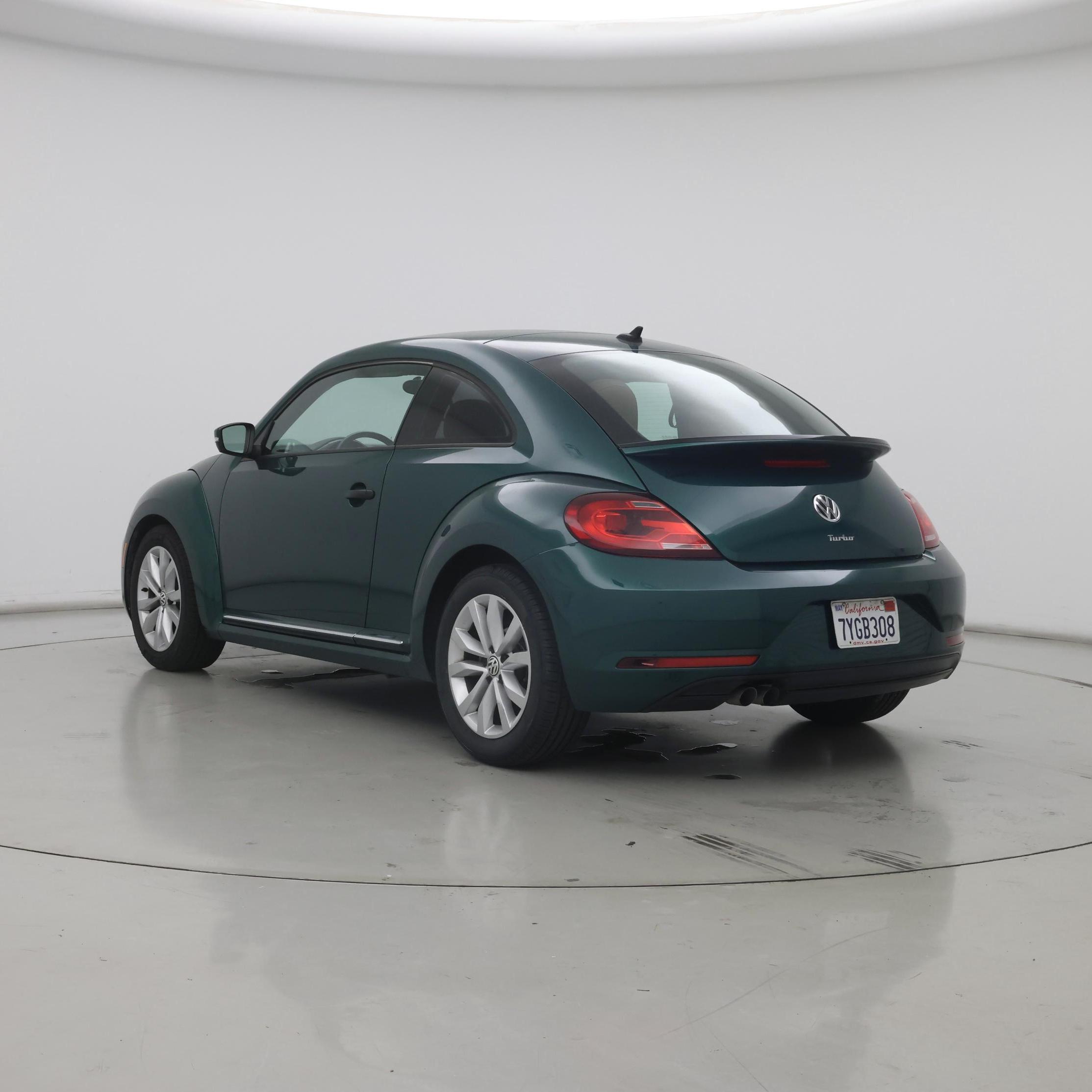 Thumbnail: 2017 Volkswagen Beetle - 2