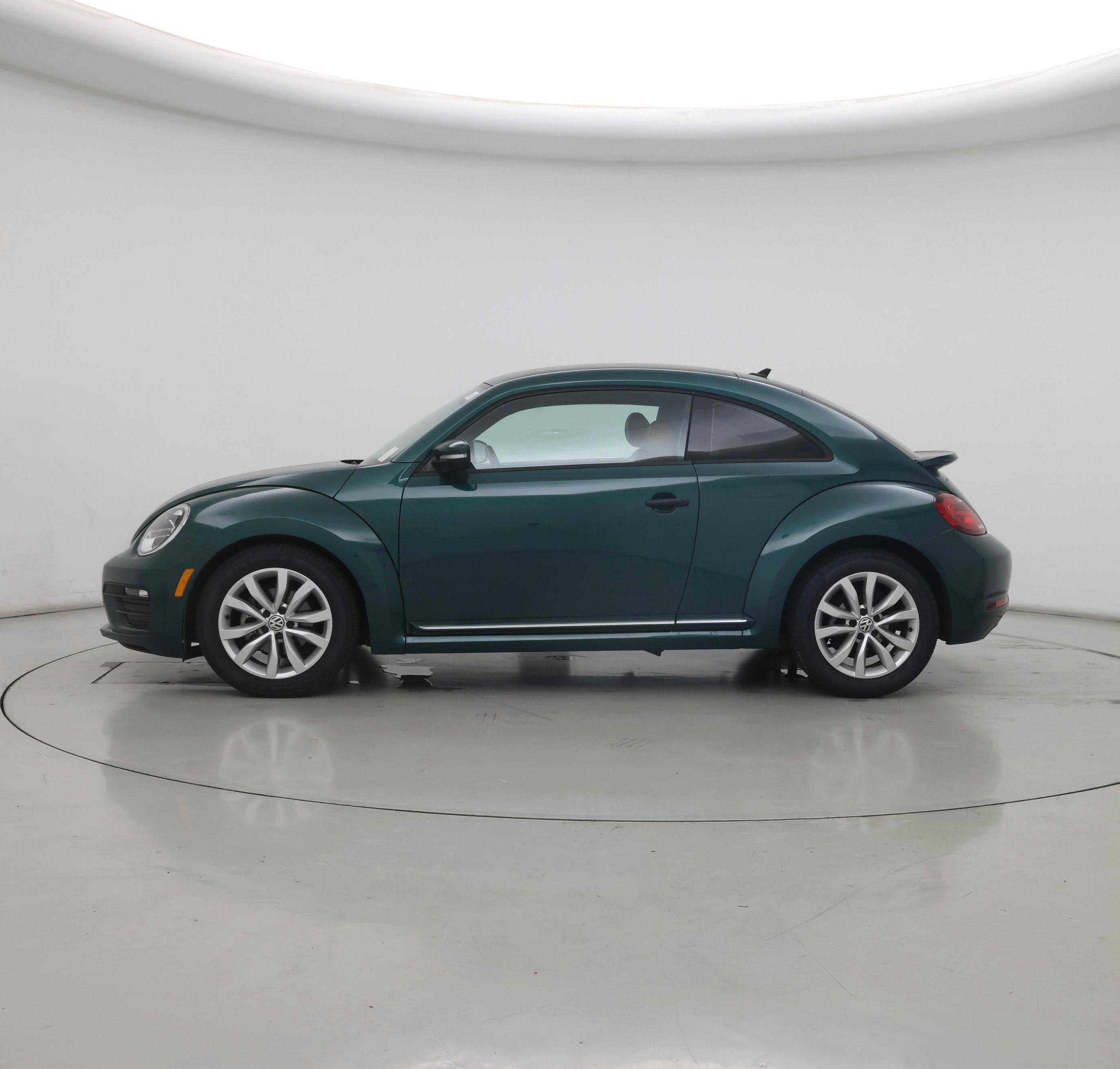 Thumbnail: 2017 Volkswagen Beetle - 3