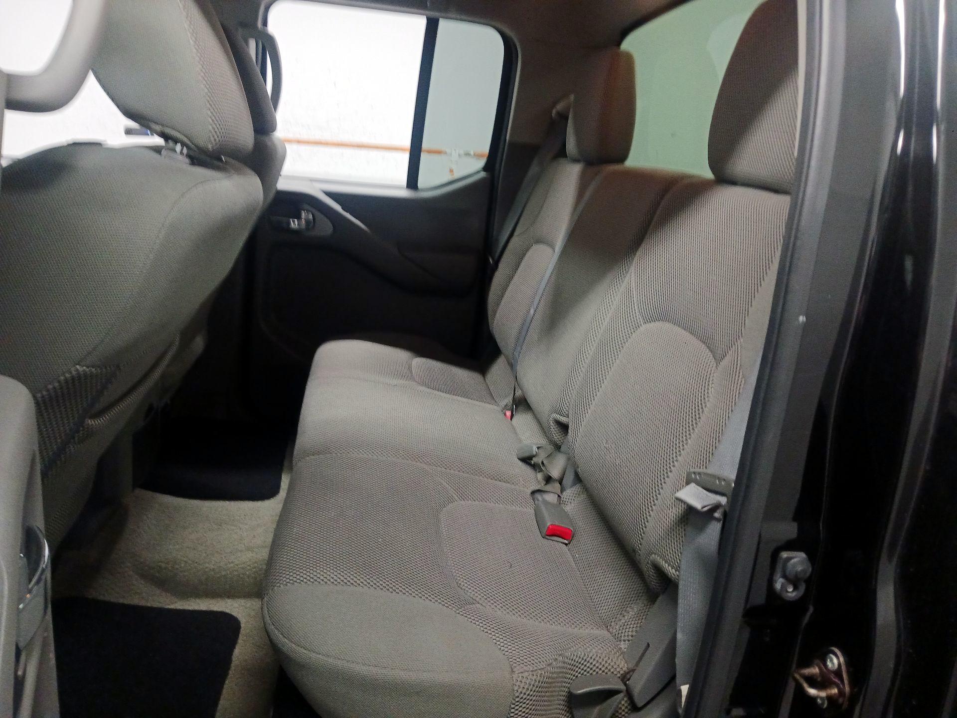Thumbnail: 2016 Nissan Frontier - 18