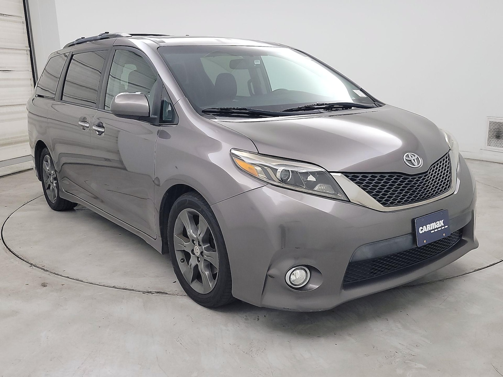 2016 Toyota Sienna SE - Photo 1