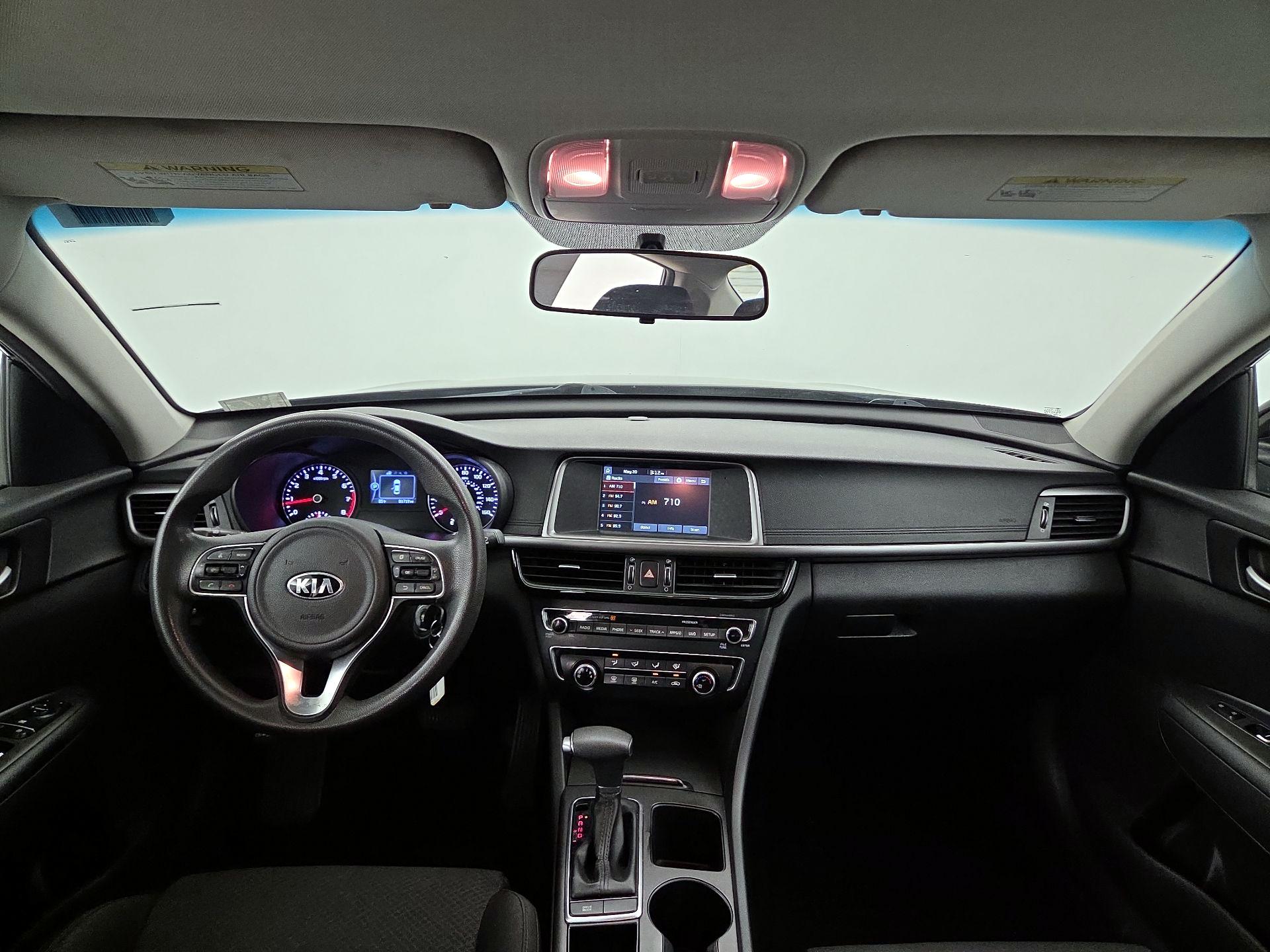 Thumbnail: 2018 Kia Optima - 9