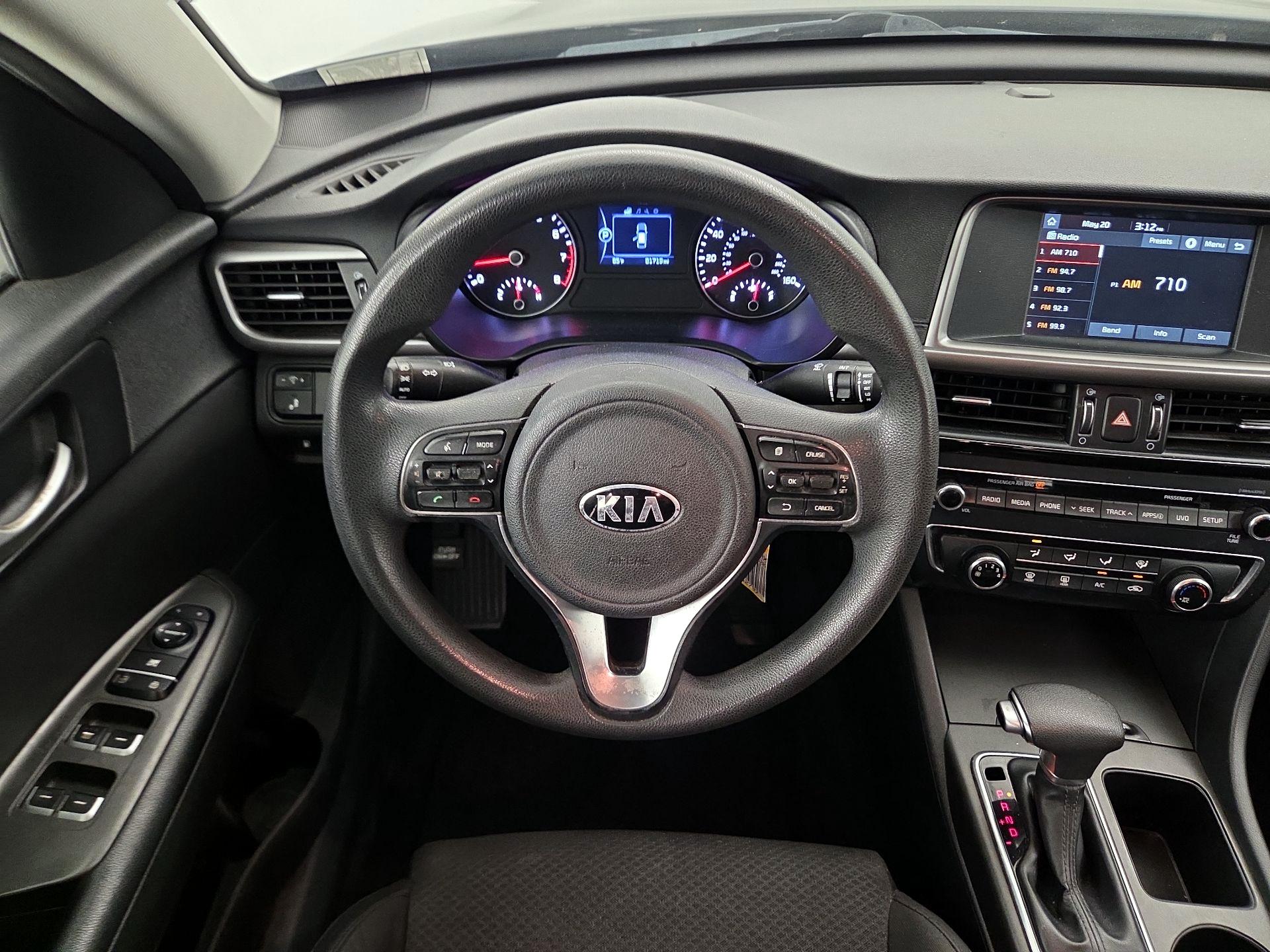 Thumbnail: 2018 Kia Optima - 10