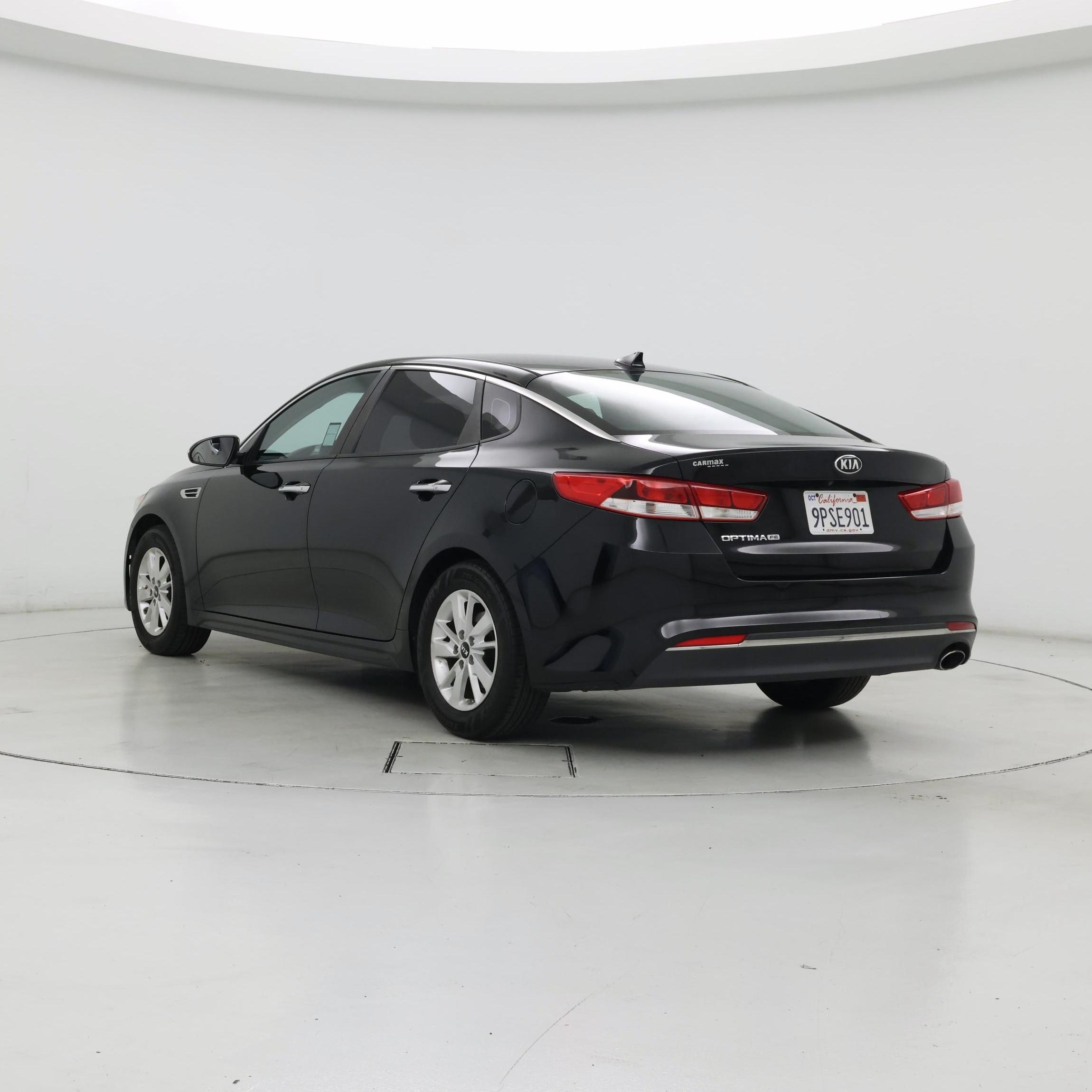 Thumbnail: 2018 Kia Optima - 2