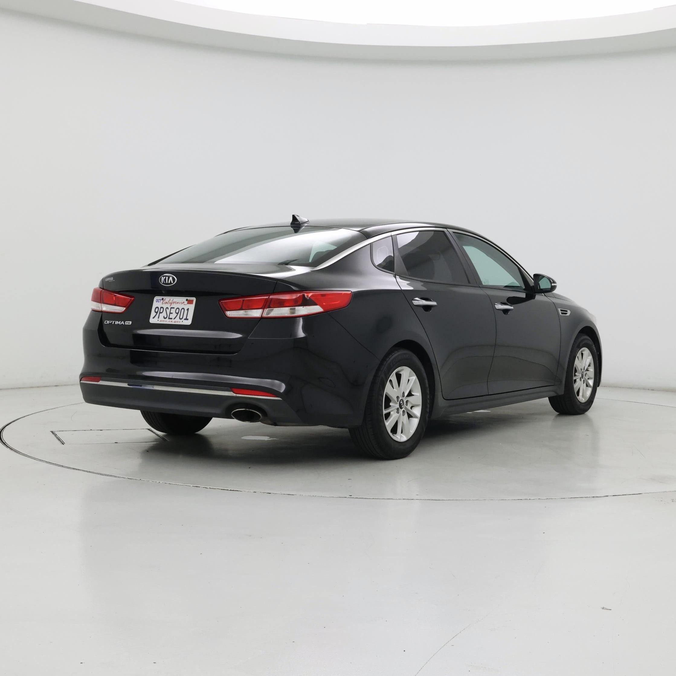 Thumbnail: 2018 Kia Optima - 8