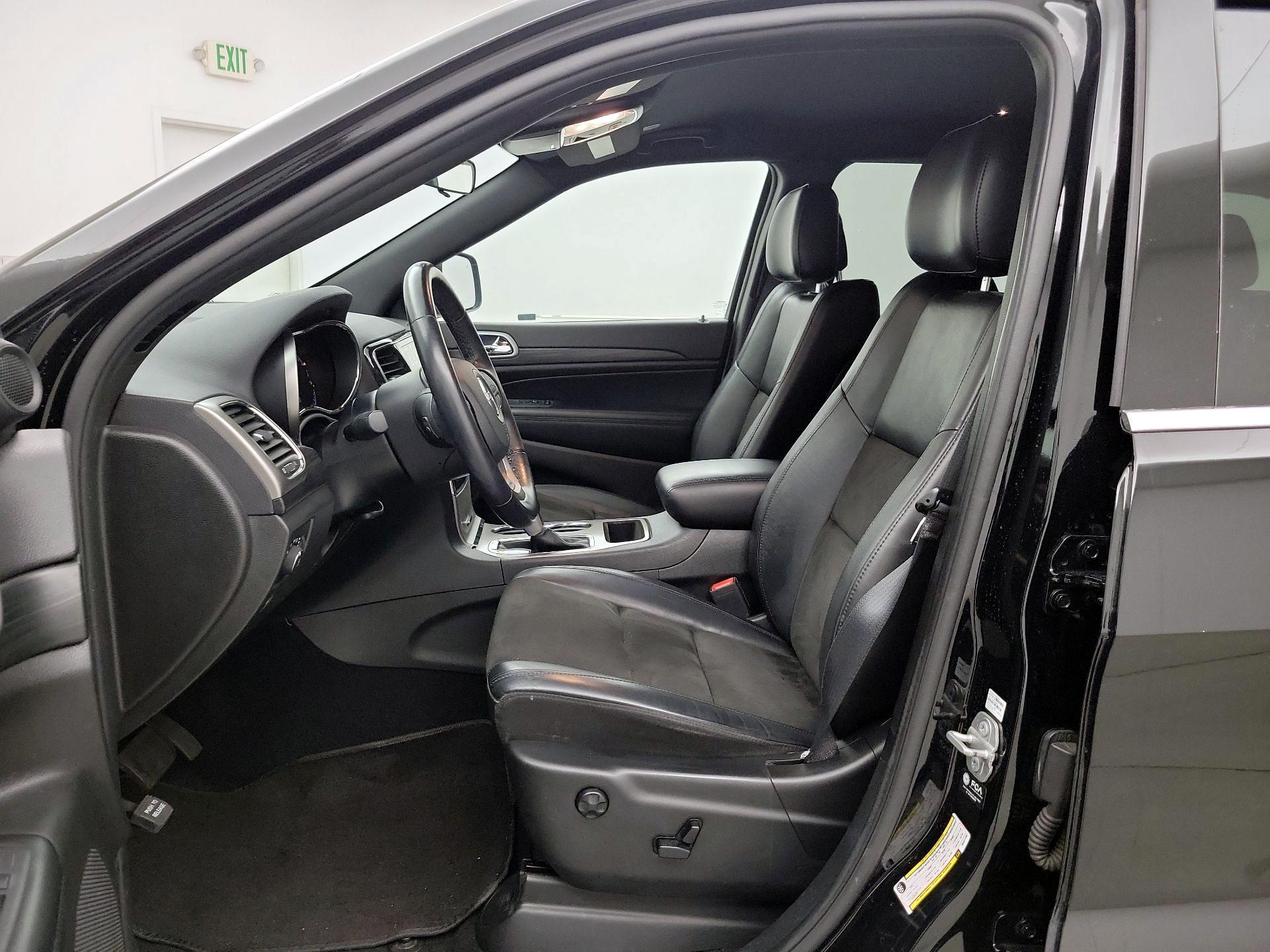 Thumbnail: 2021 Jeep Grand Cherokee - 11