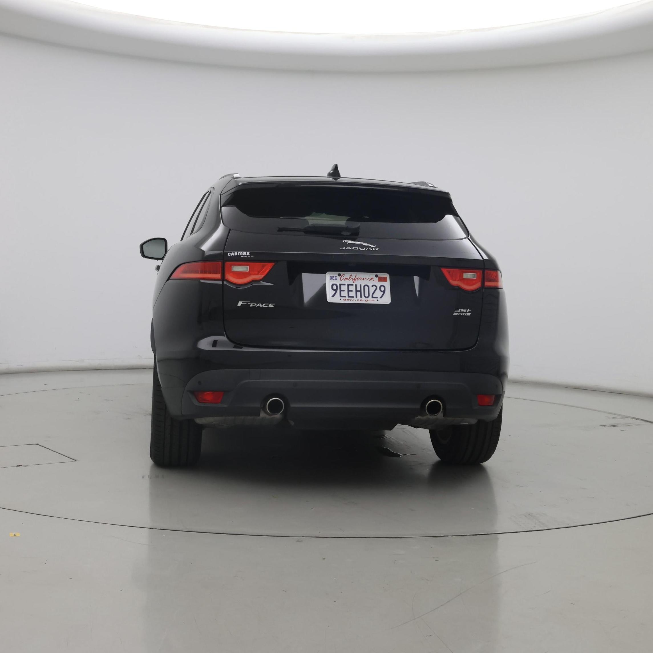 Thumbnail: 2017 Jaguar F-Pace - 6