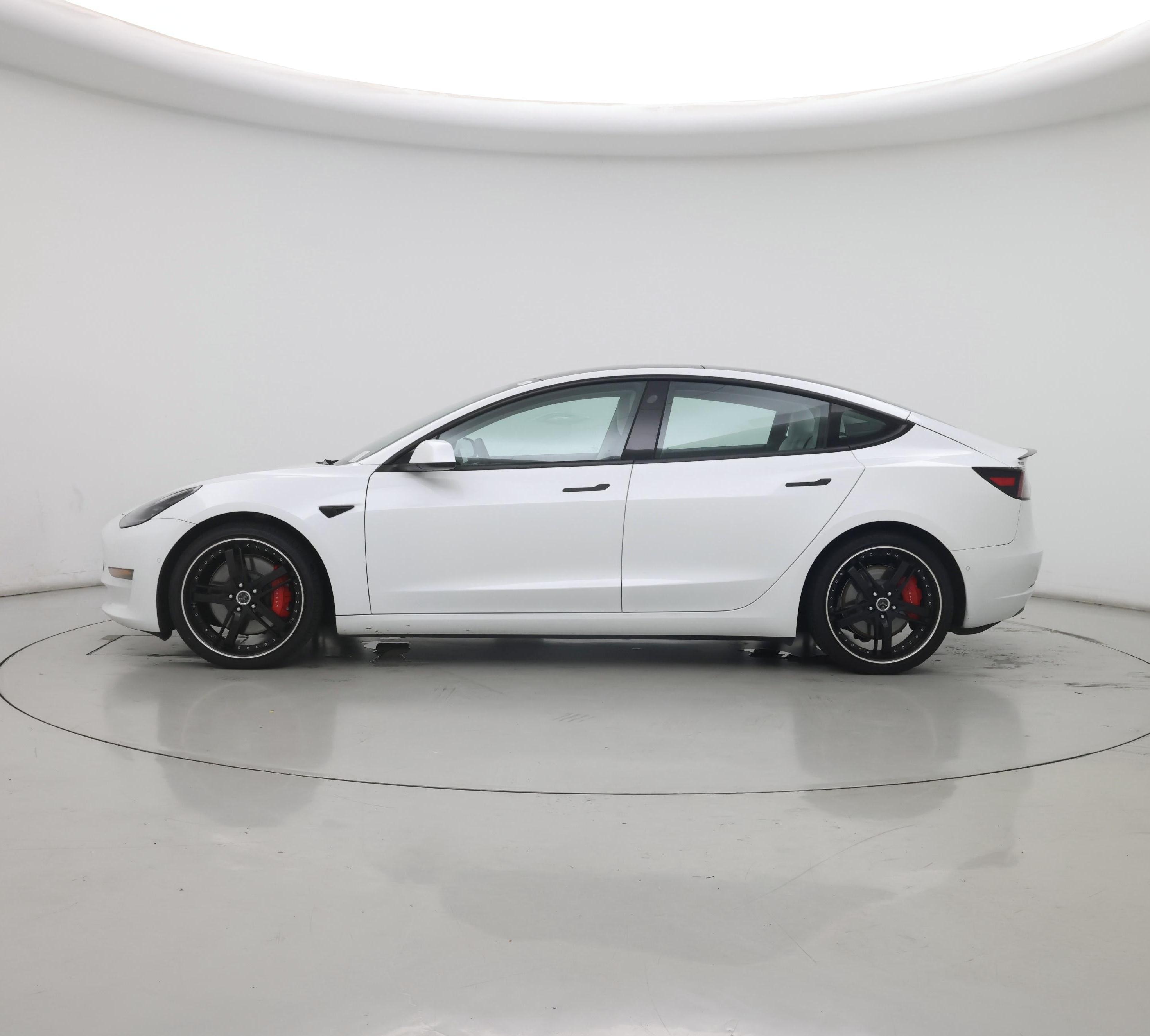 Thumbnail: 2022 Tesla Model 3 - 3