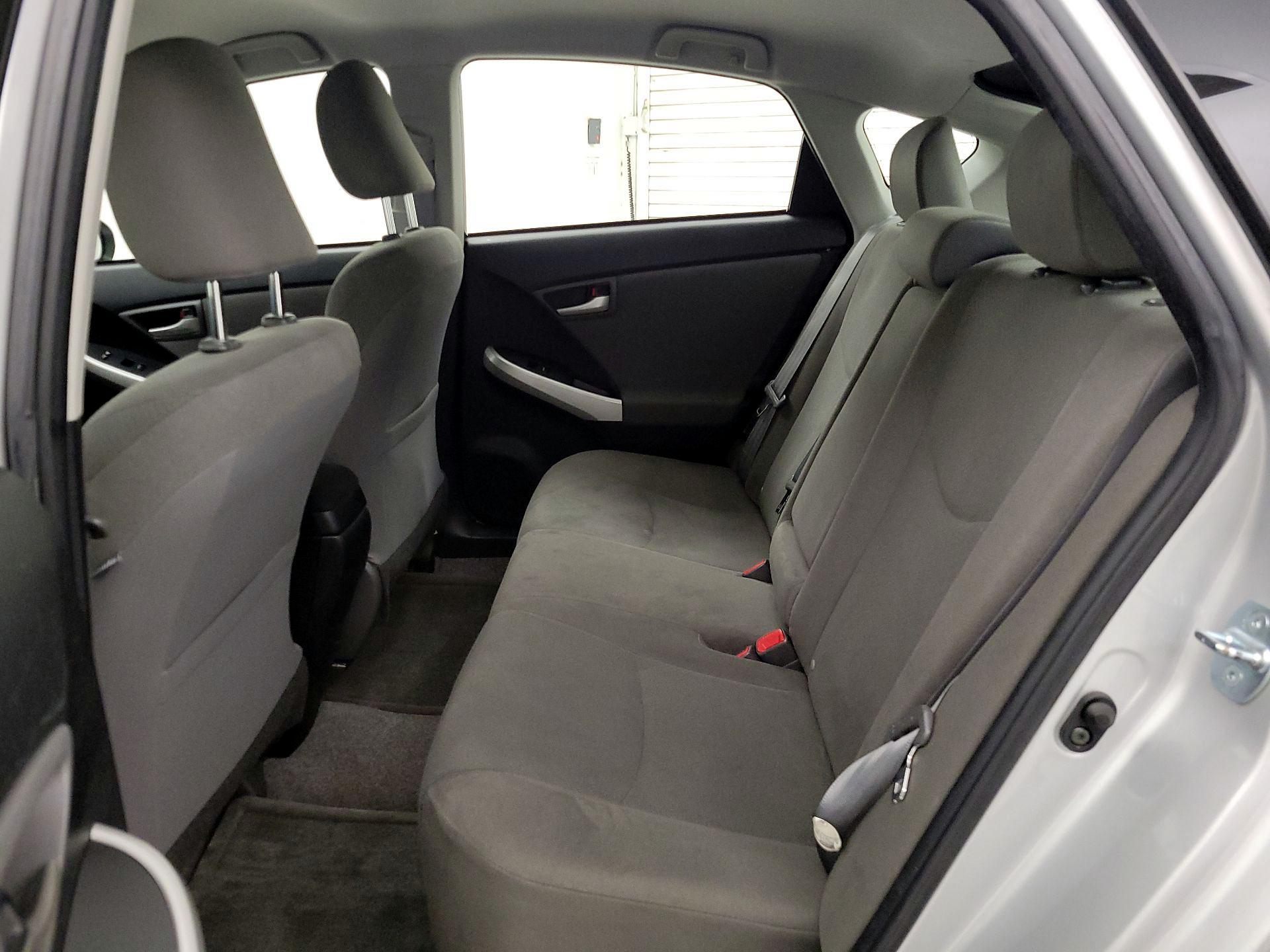 Thumbnail: 2015 Toyota Prius - 19