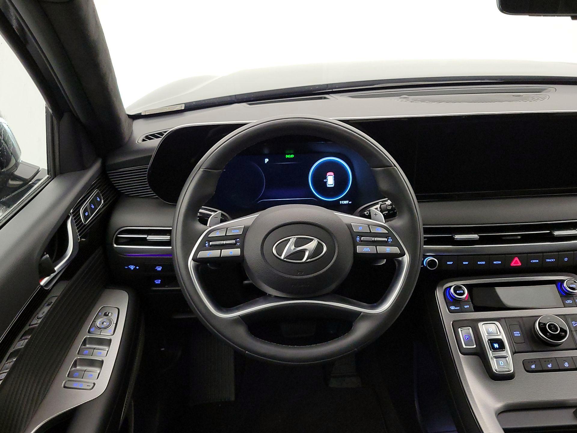 Thumbnail: 2025 Hyundai Palisade - 10