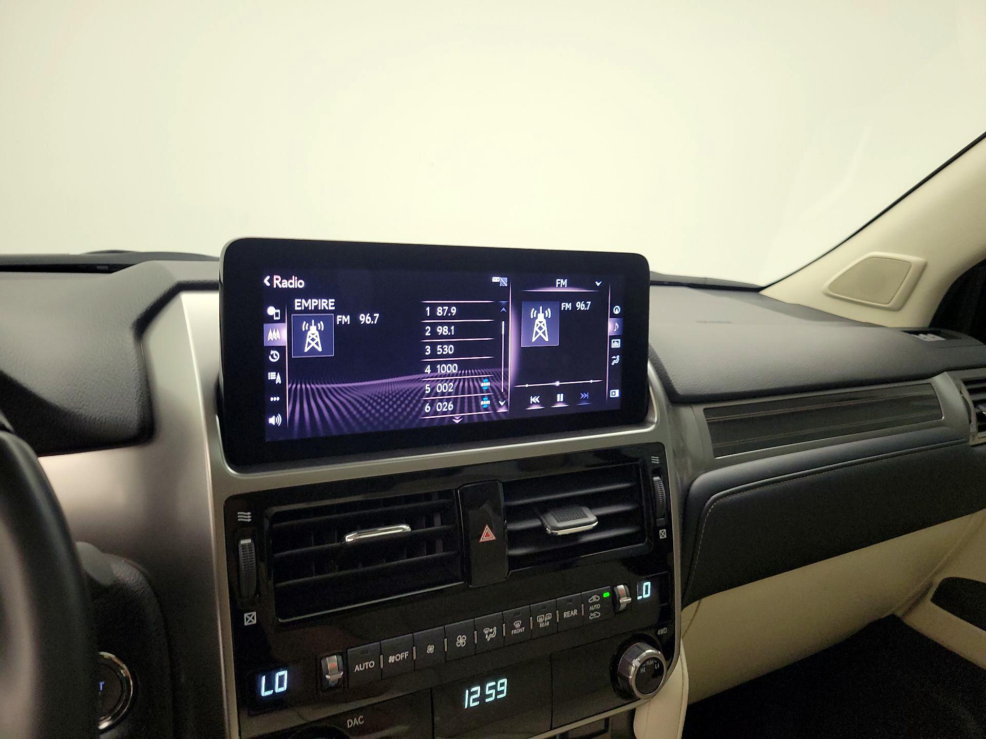 Thumbnail: 2023 Lexus GX - 16