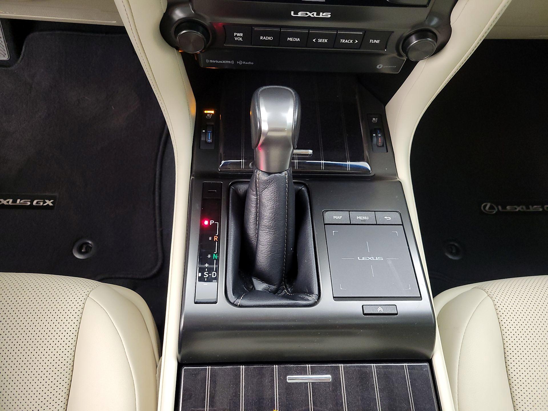 Thumbnail: 2023 Lexus GX - 18