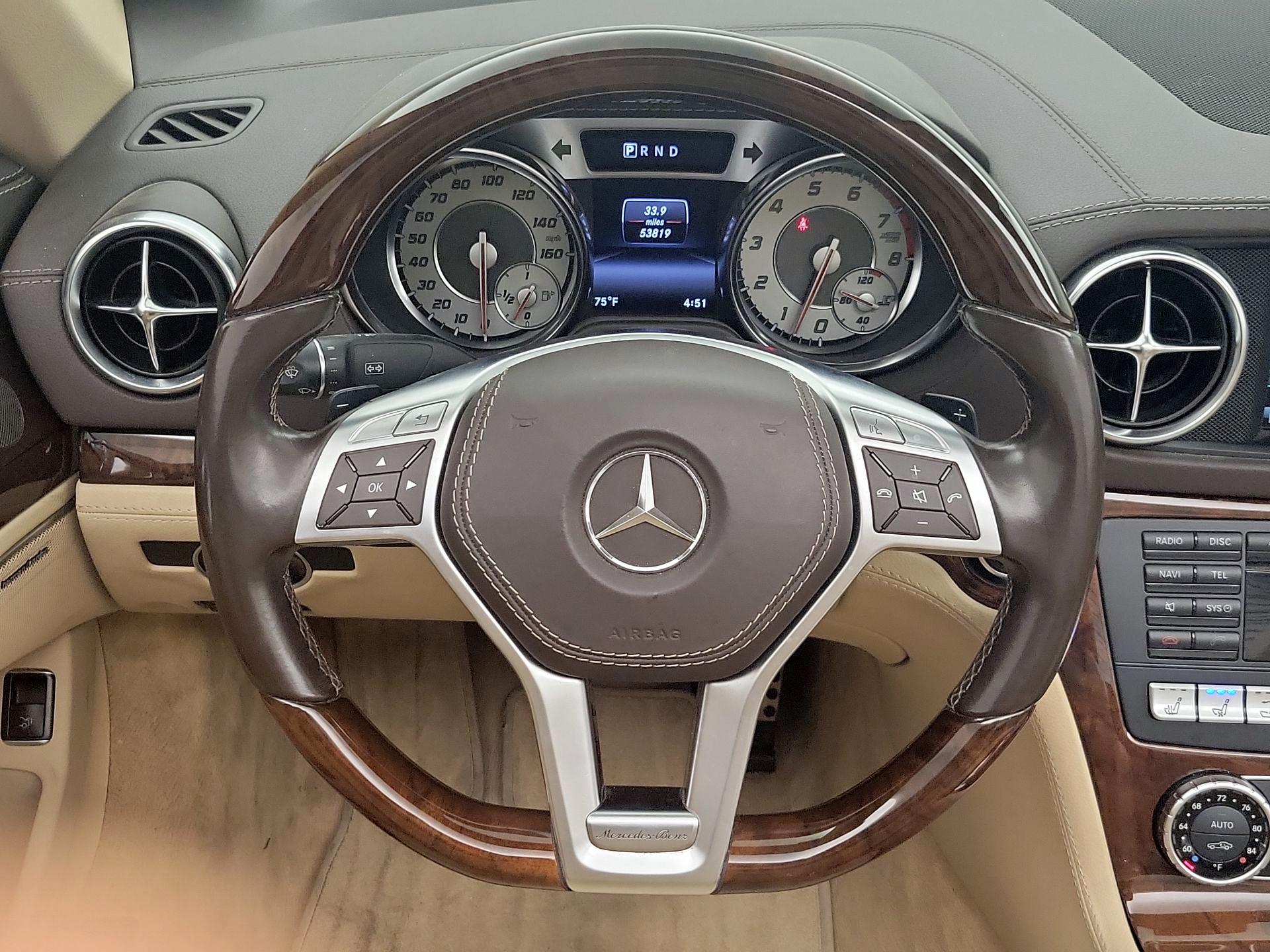 Thumbnail: 2015 Mercedes-Benz SL-Class - 10