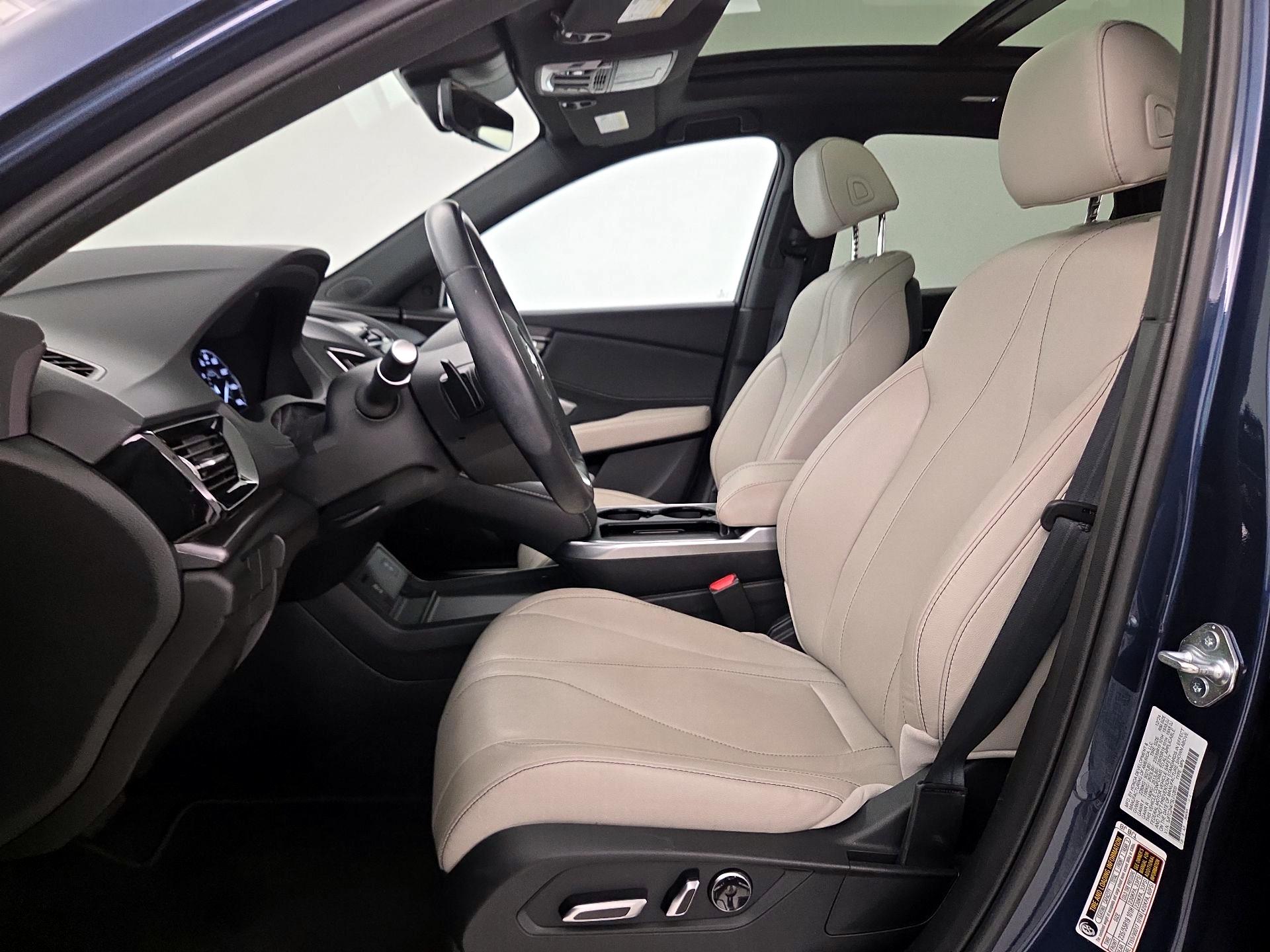 Thumbnail: 2025 Acura RDX - 11