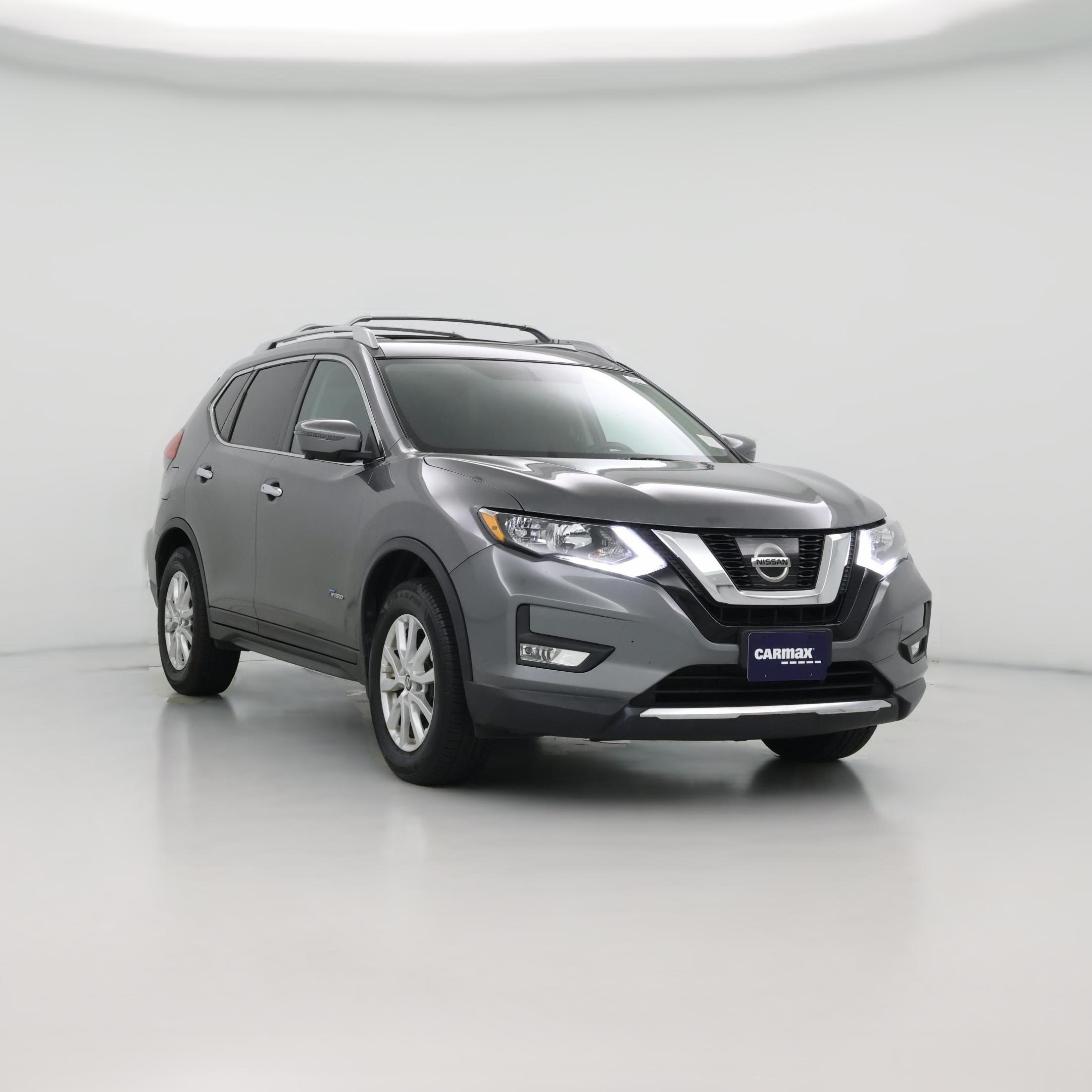Thumbnail: 2017 Nissan Rogue - 1