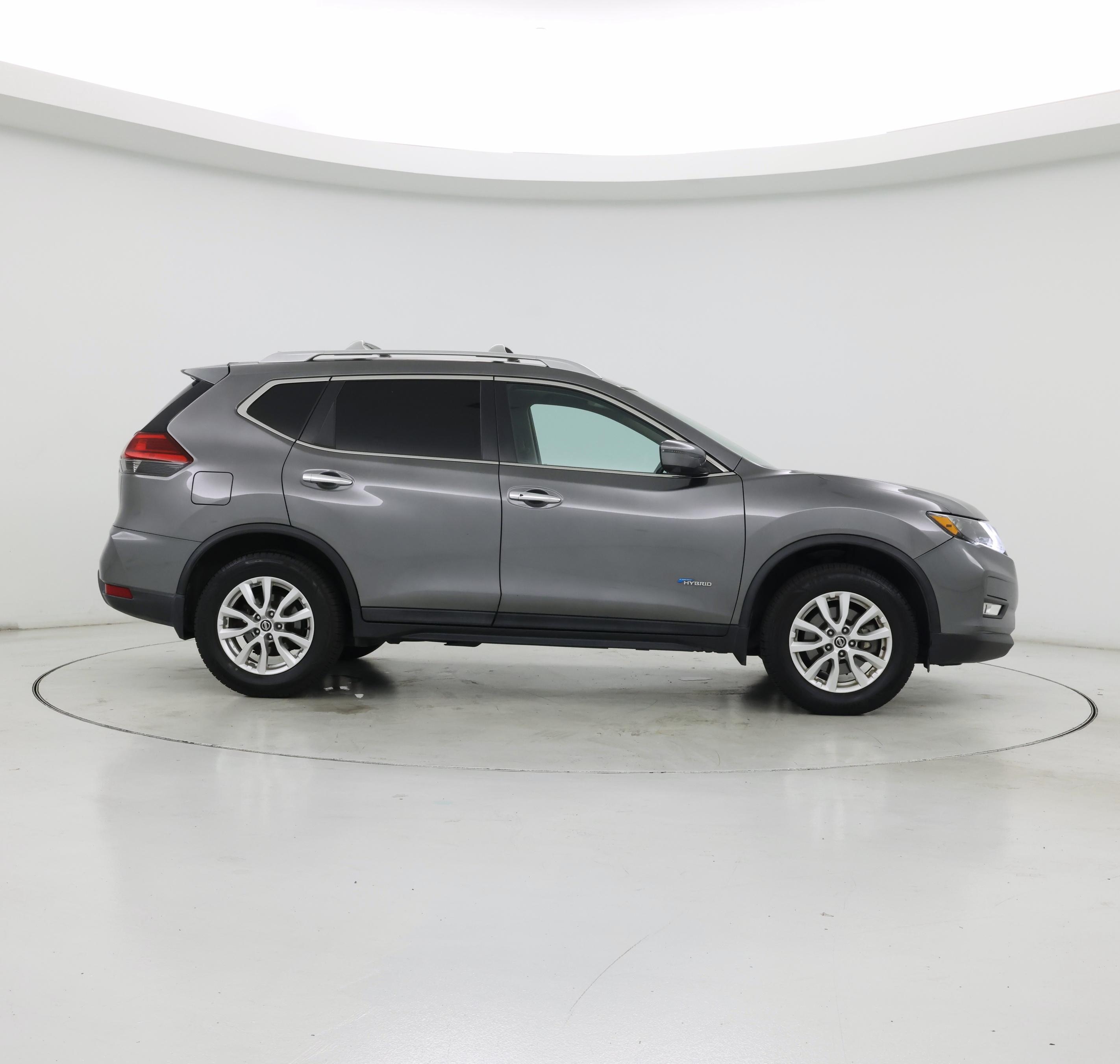 Thumbnail: 2017 Nissan Rogue - 7