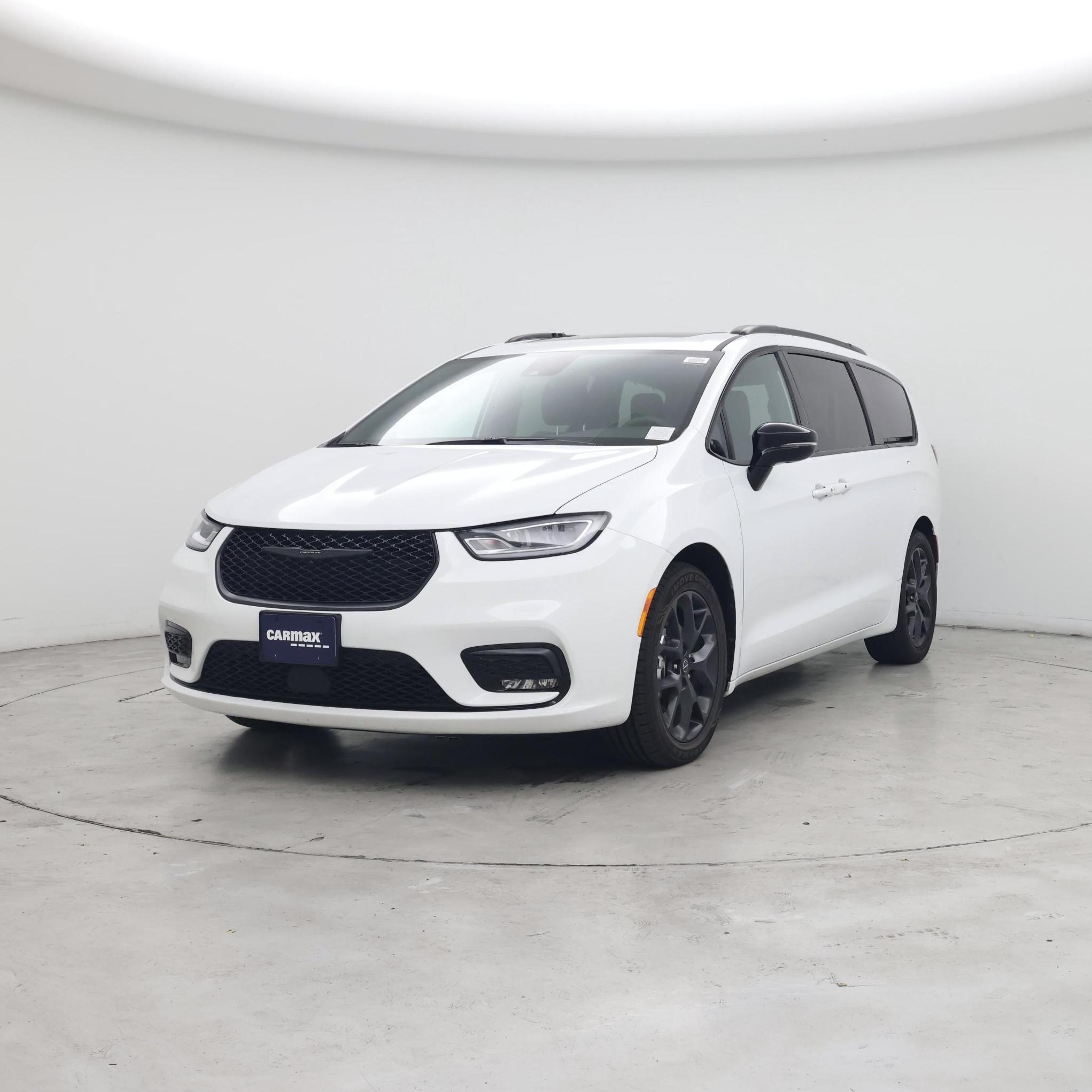 Thumbnail: 2025 Chrysler Pacifica - 4