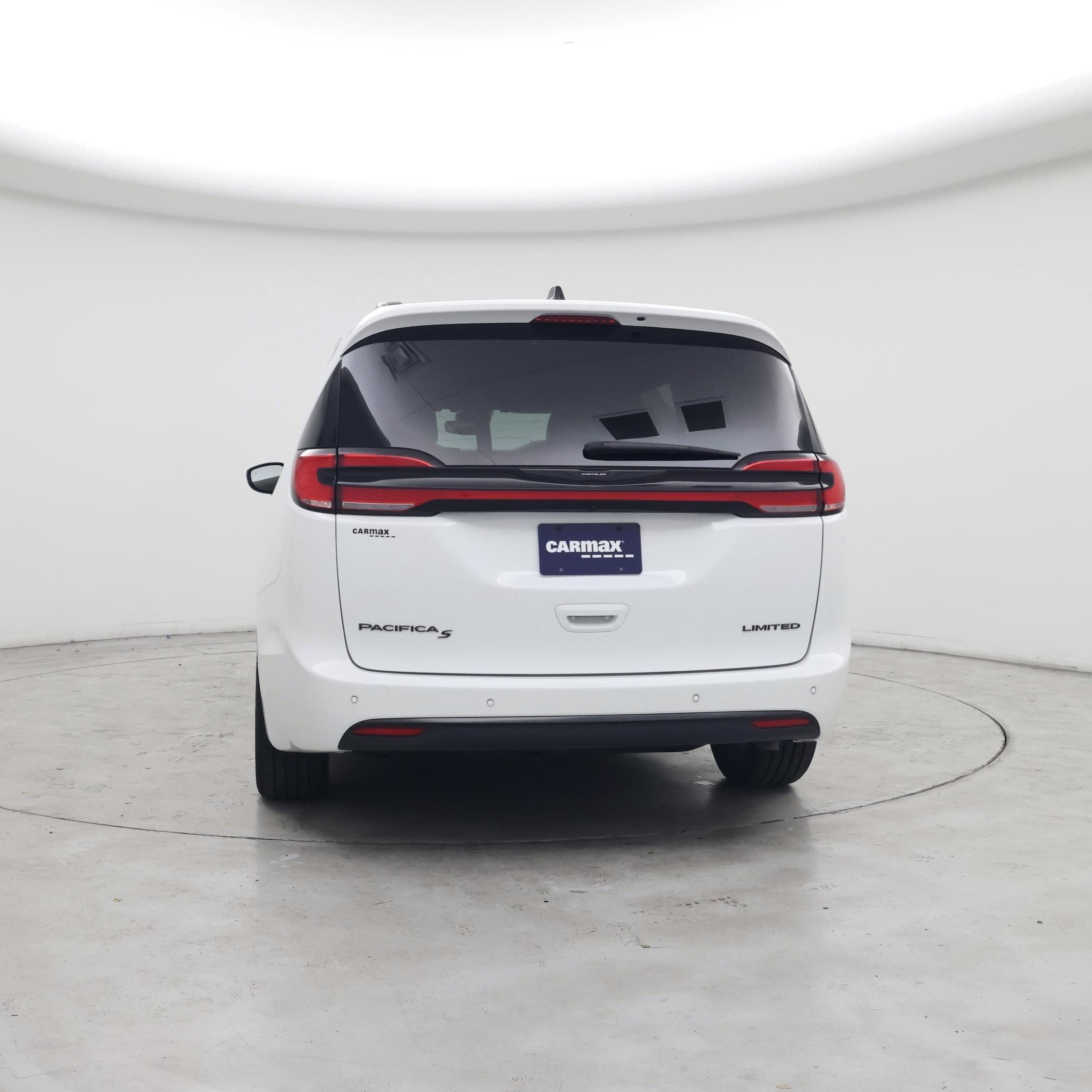 Thumbnail: 2025 Chrysler Pacifica - 6