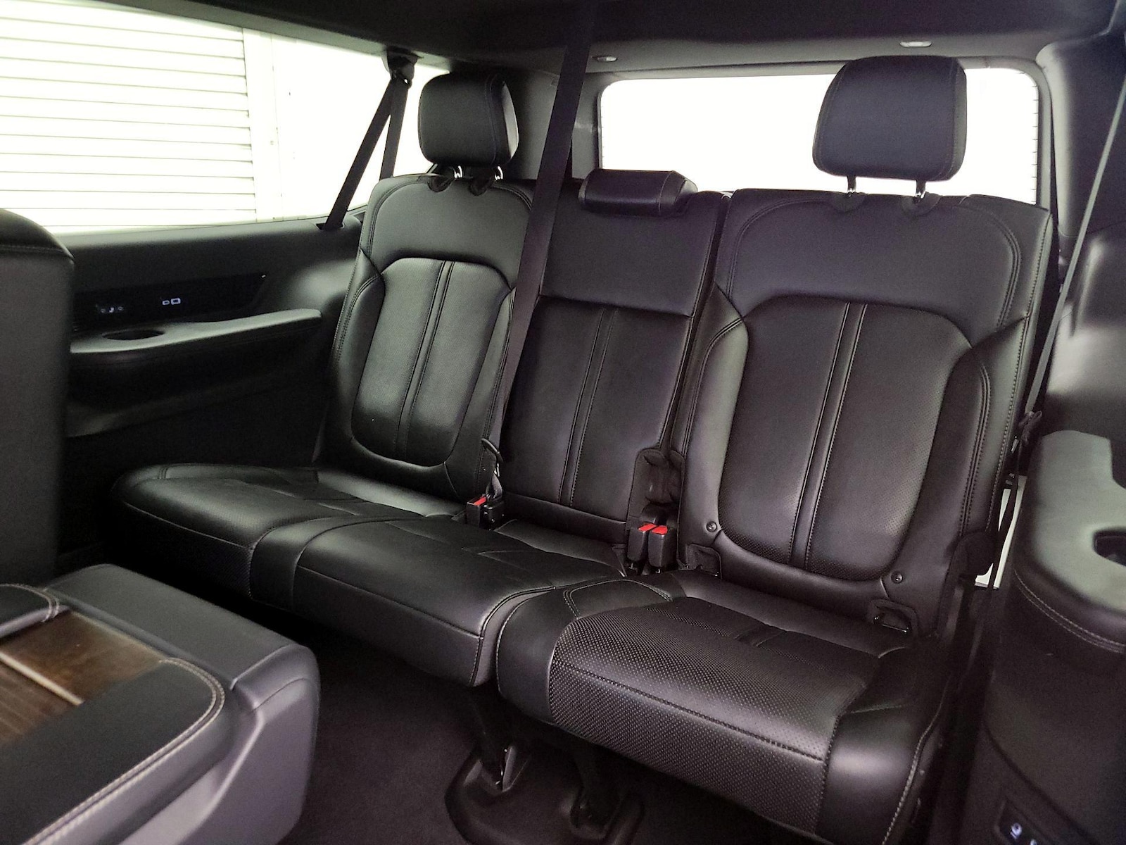 2024 Jeep Grand Wagoneer L Series I - Photo 22
