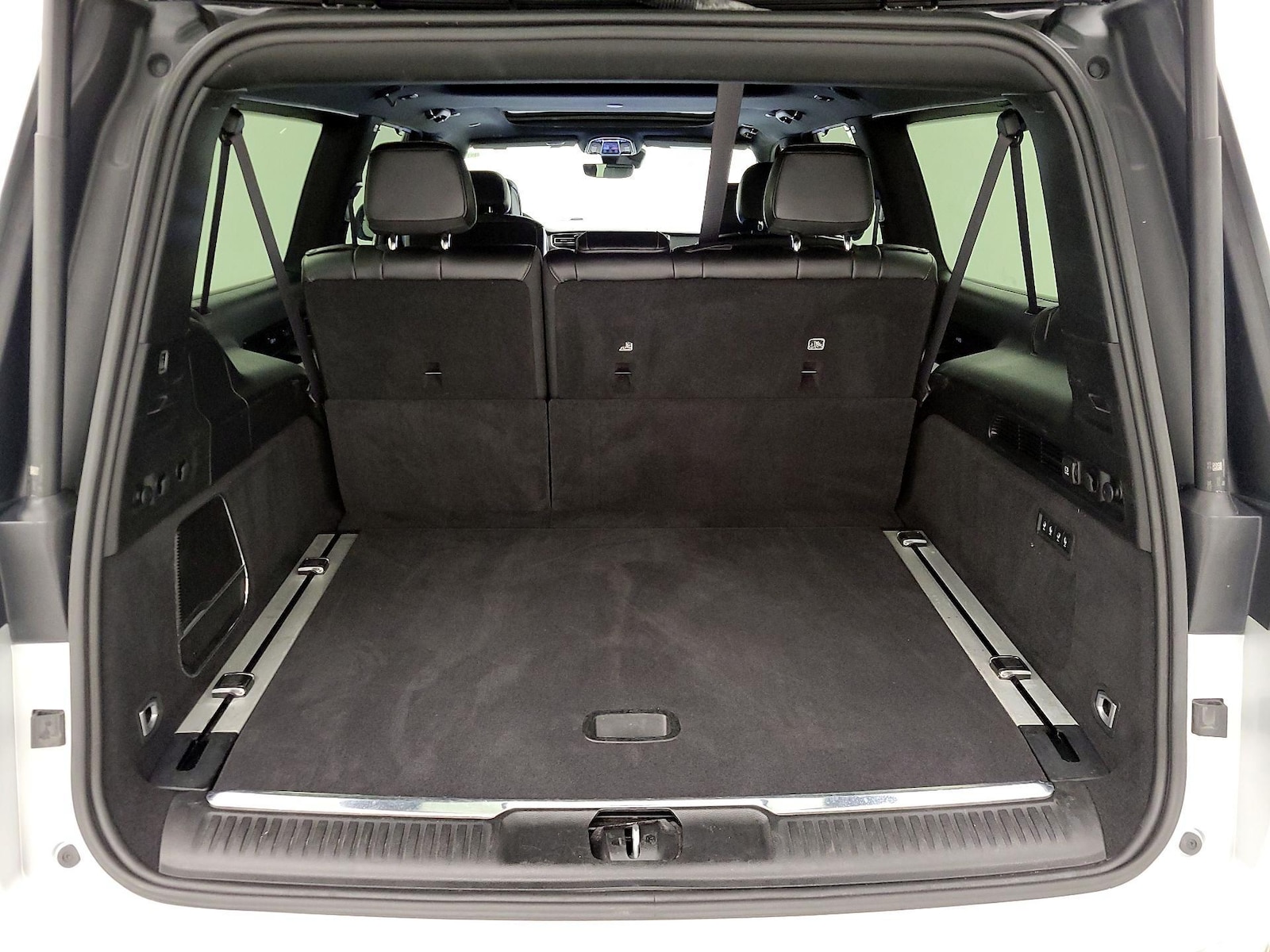 2024 Jeep Grand Wagoneer L Series I - Photo 23