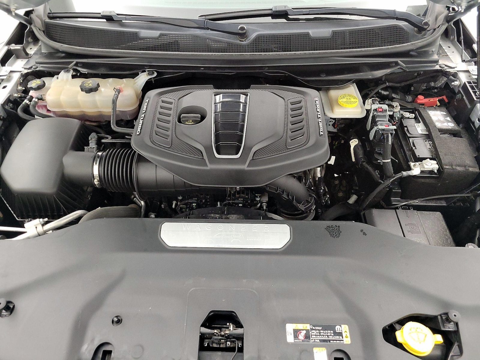 2024 Jeep Grand Wagoneer L Series I - Photo 24