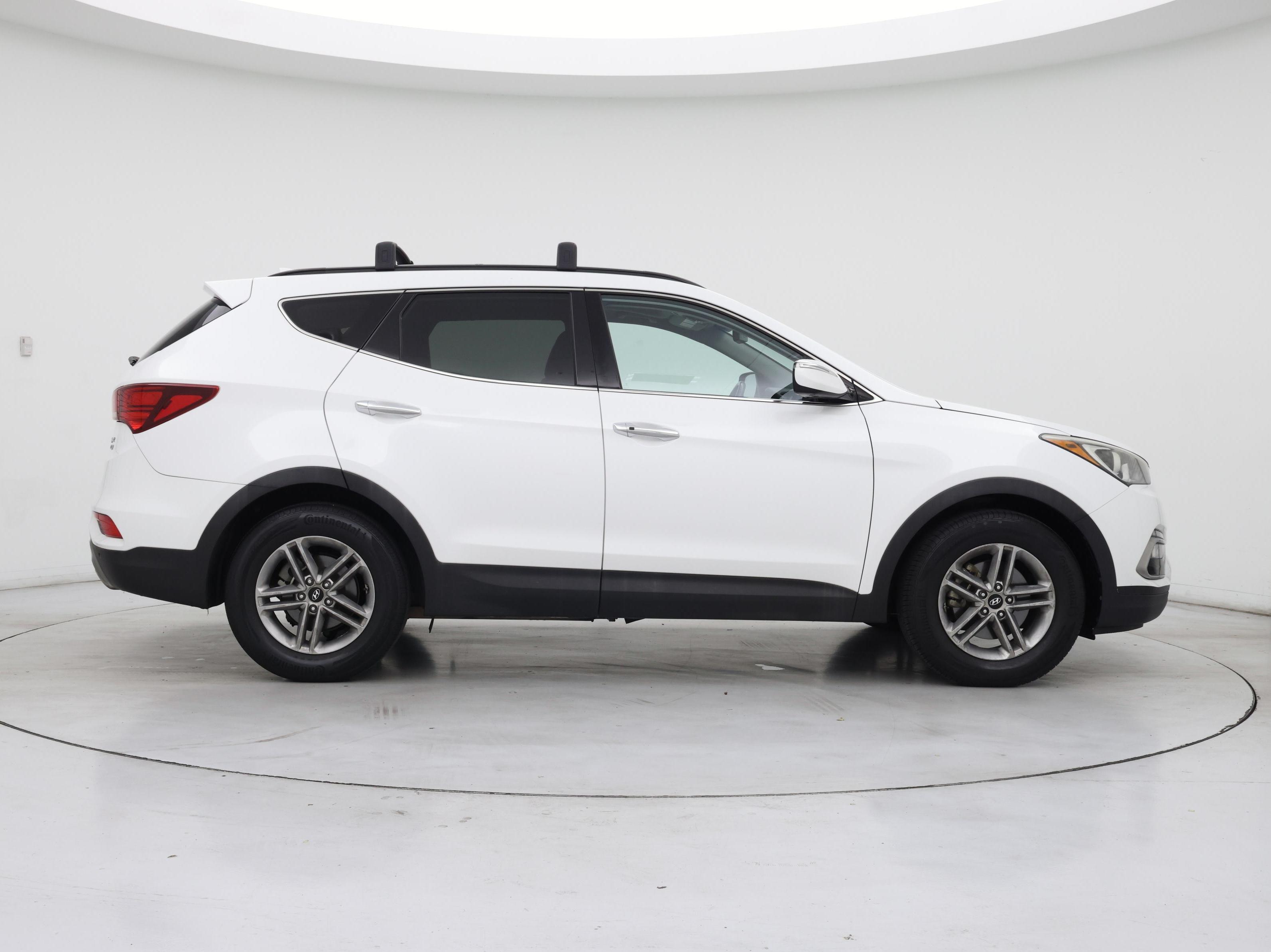 Thumbnail: 2017 Hyundai Santa Fe - 7