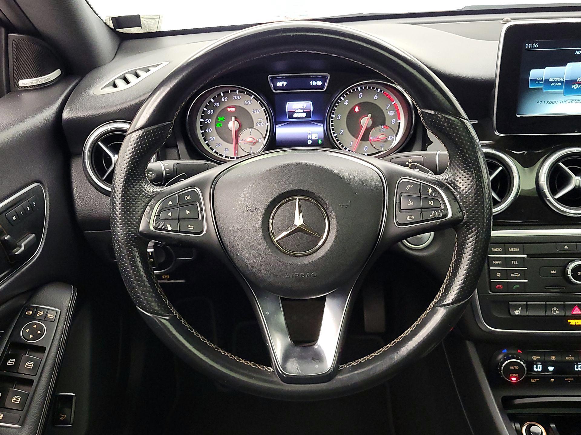 Thumbnail: 2015 Mercedes-Benz CLA - 10