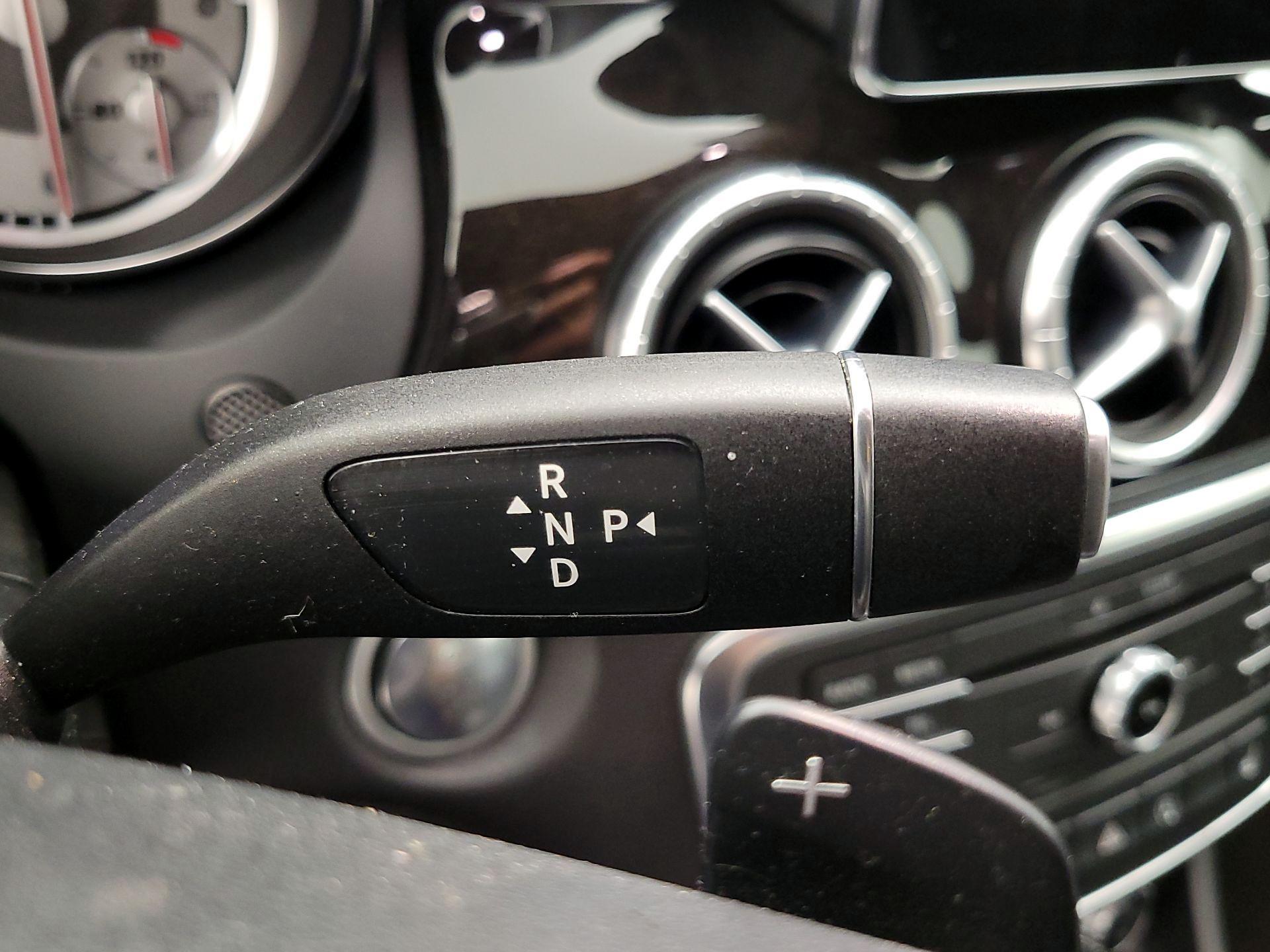 Thumbnail: 2015 Mercedes-Benz CLA - 16