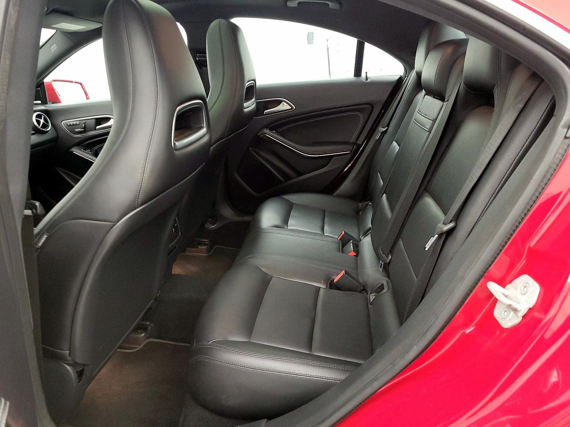 Thumbnail: 2015 Mercedes-Benz CLA - 19
