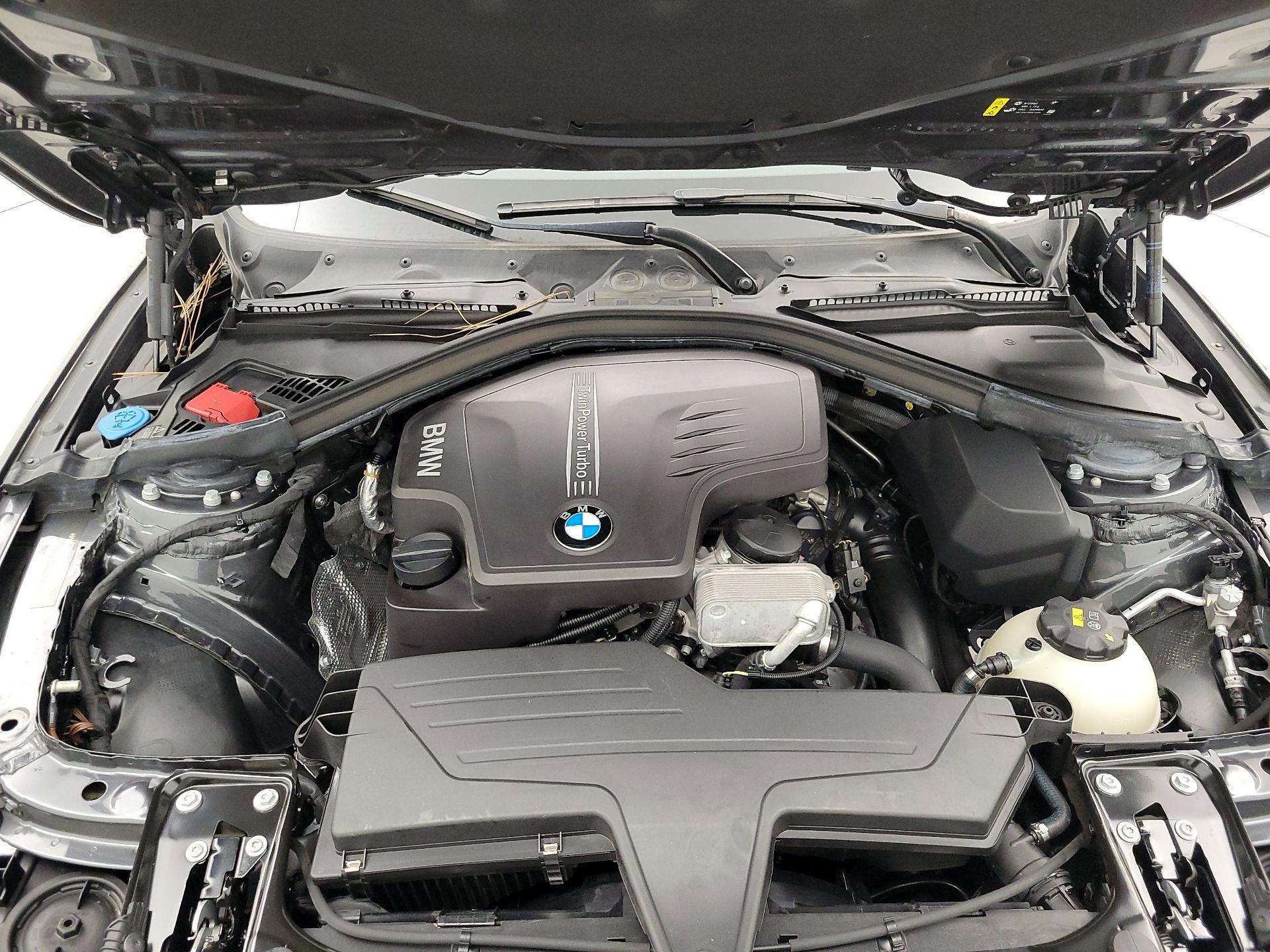 Thumbnail: 2017 BMW 3 Series - 20