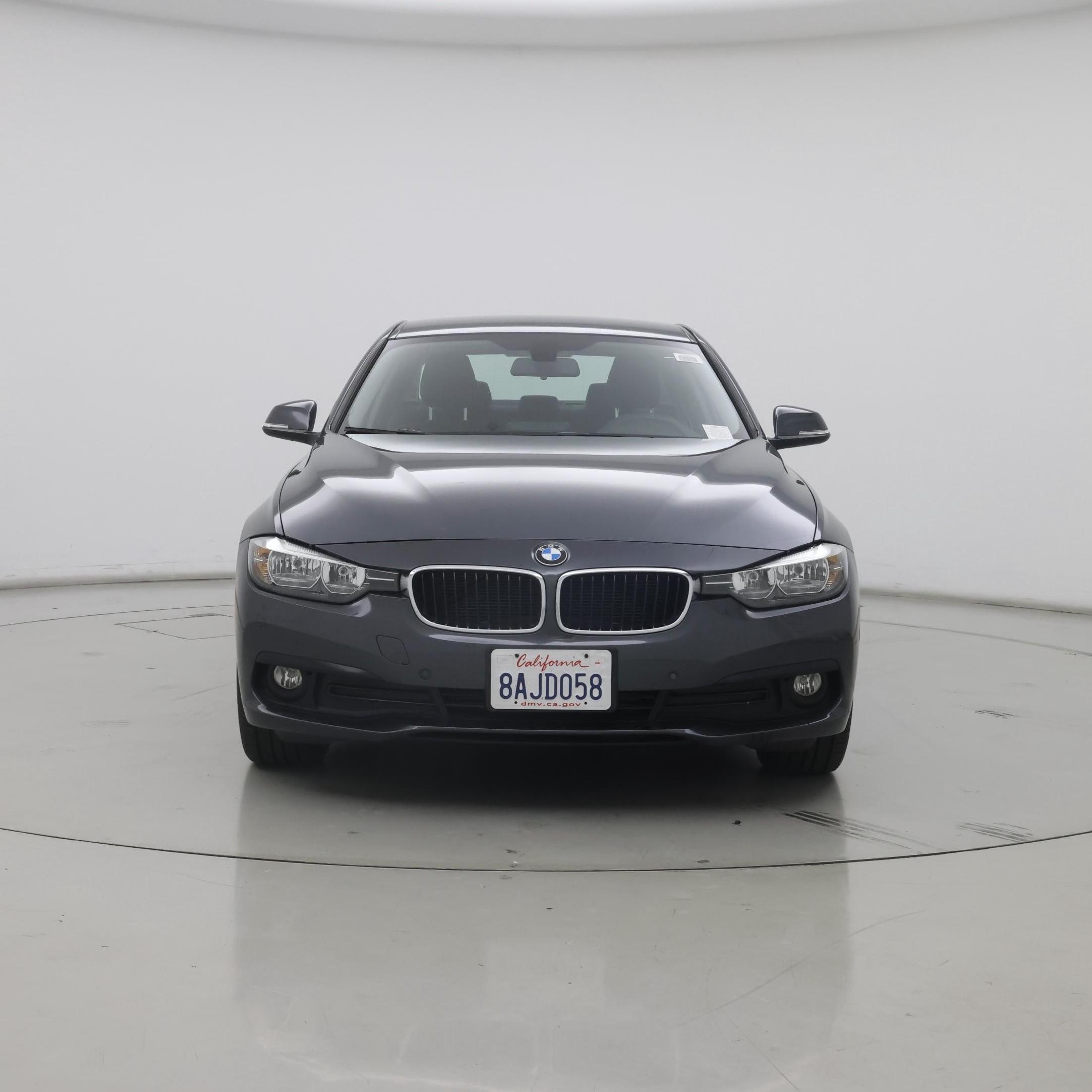 Thumbnail: 2017 BMW 3 Series - 5