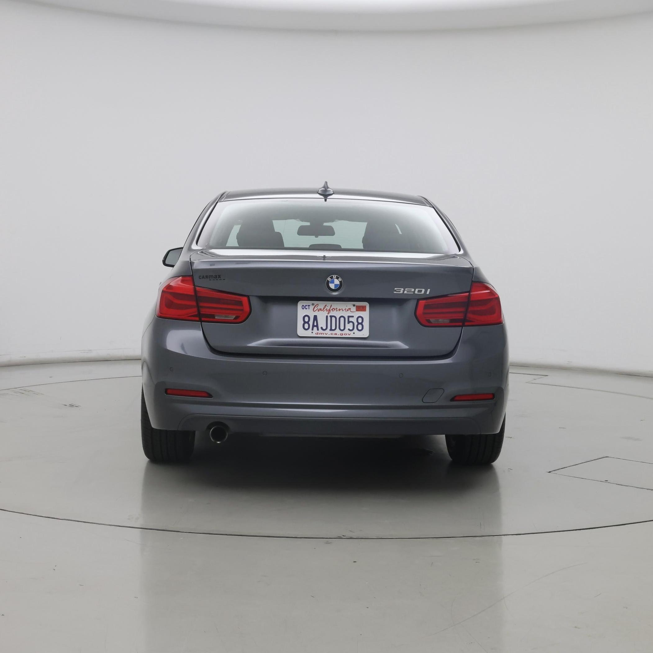 Thumbnail: 2017 BMW 3 Series - 6