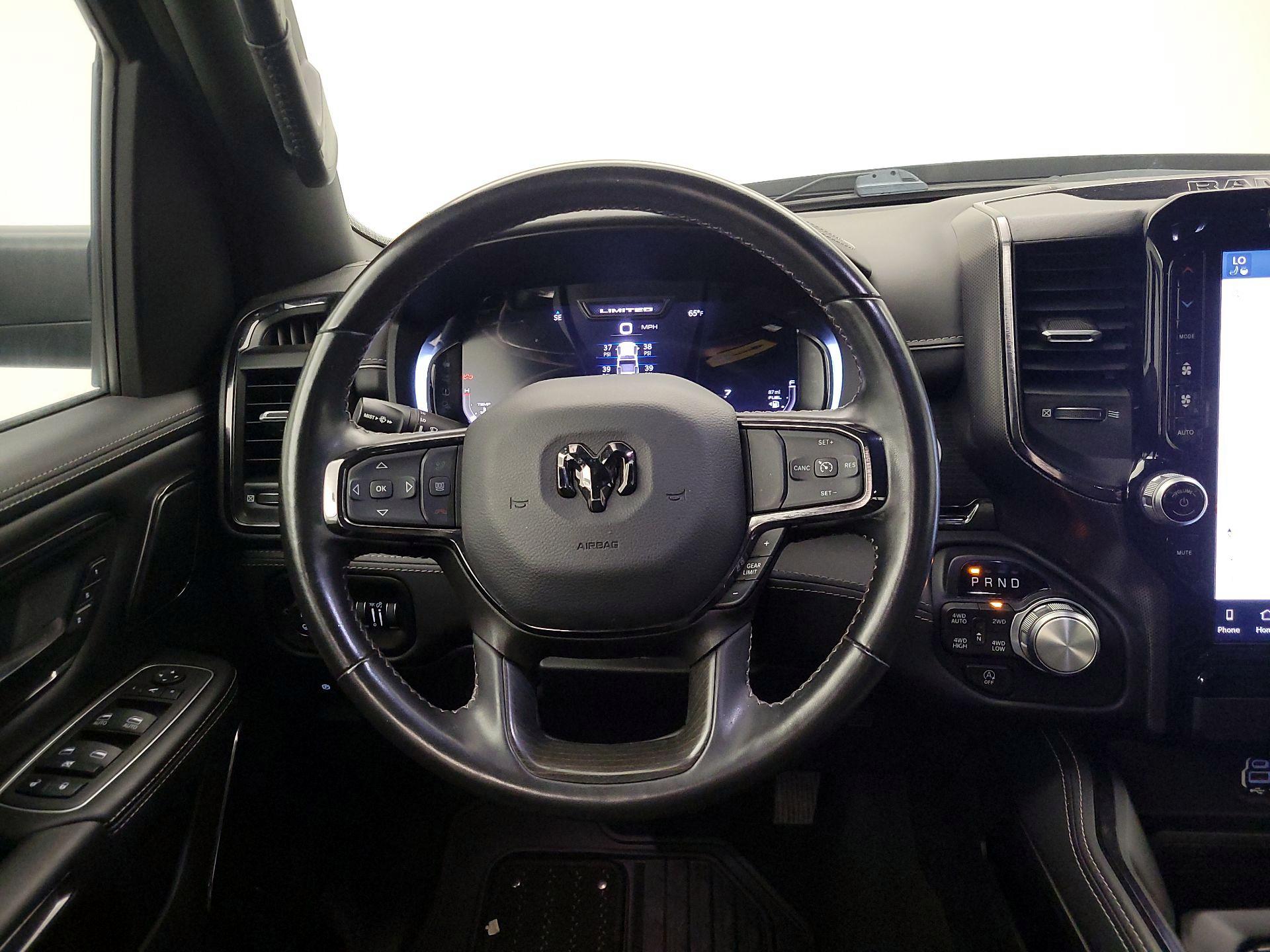 Thumbnail: 2023 RAM 1500 - 10