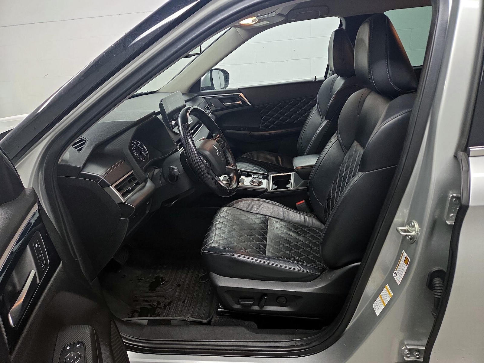 2022 Mitsubishi Outlander SEL Special Edition - Photo 12