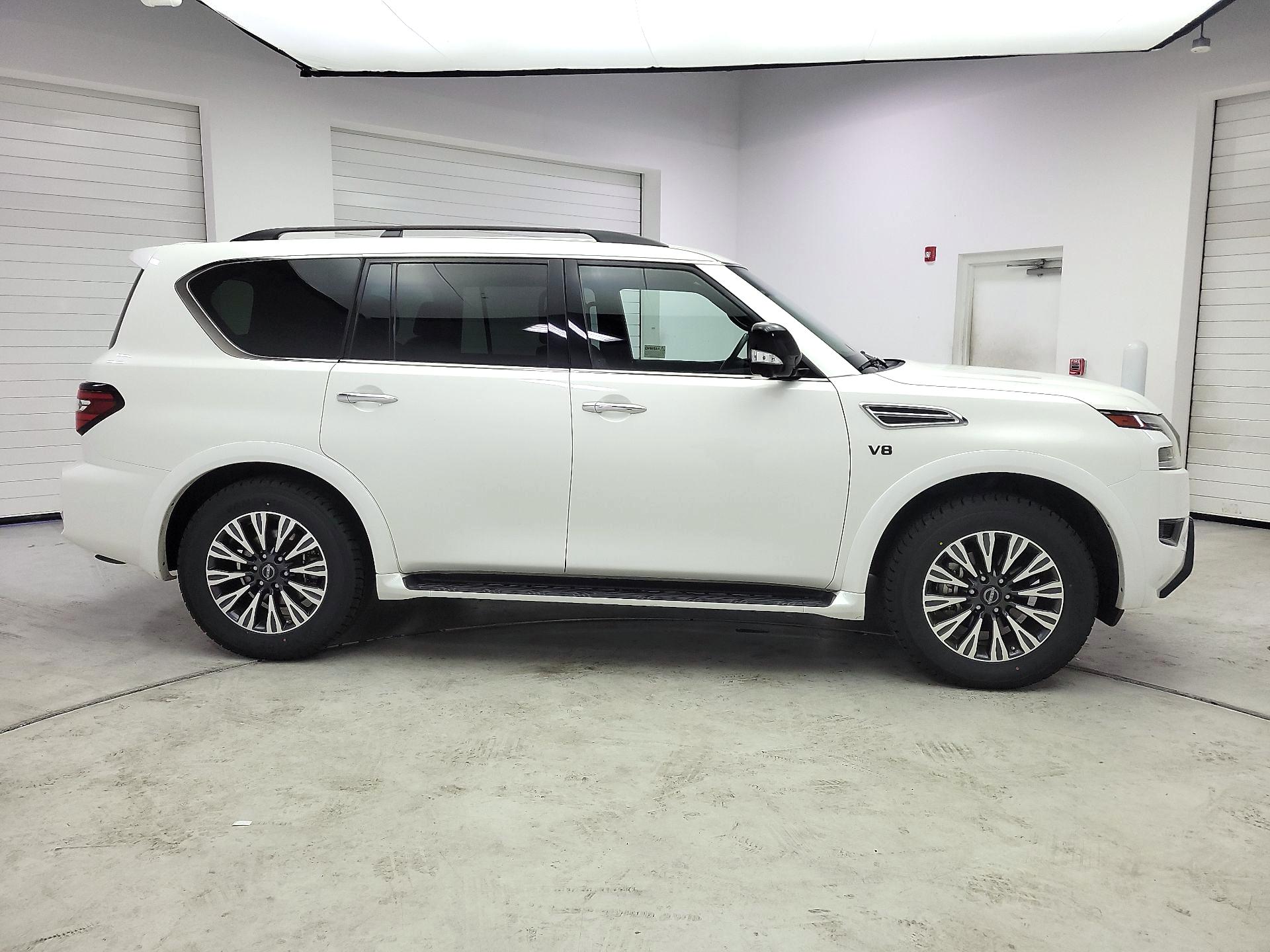 Thumbnail: 2021 Nissan Armada - 4