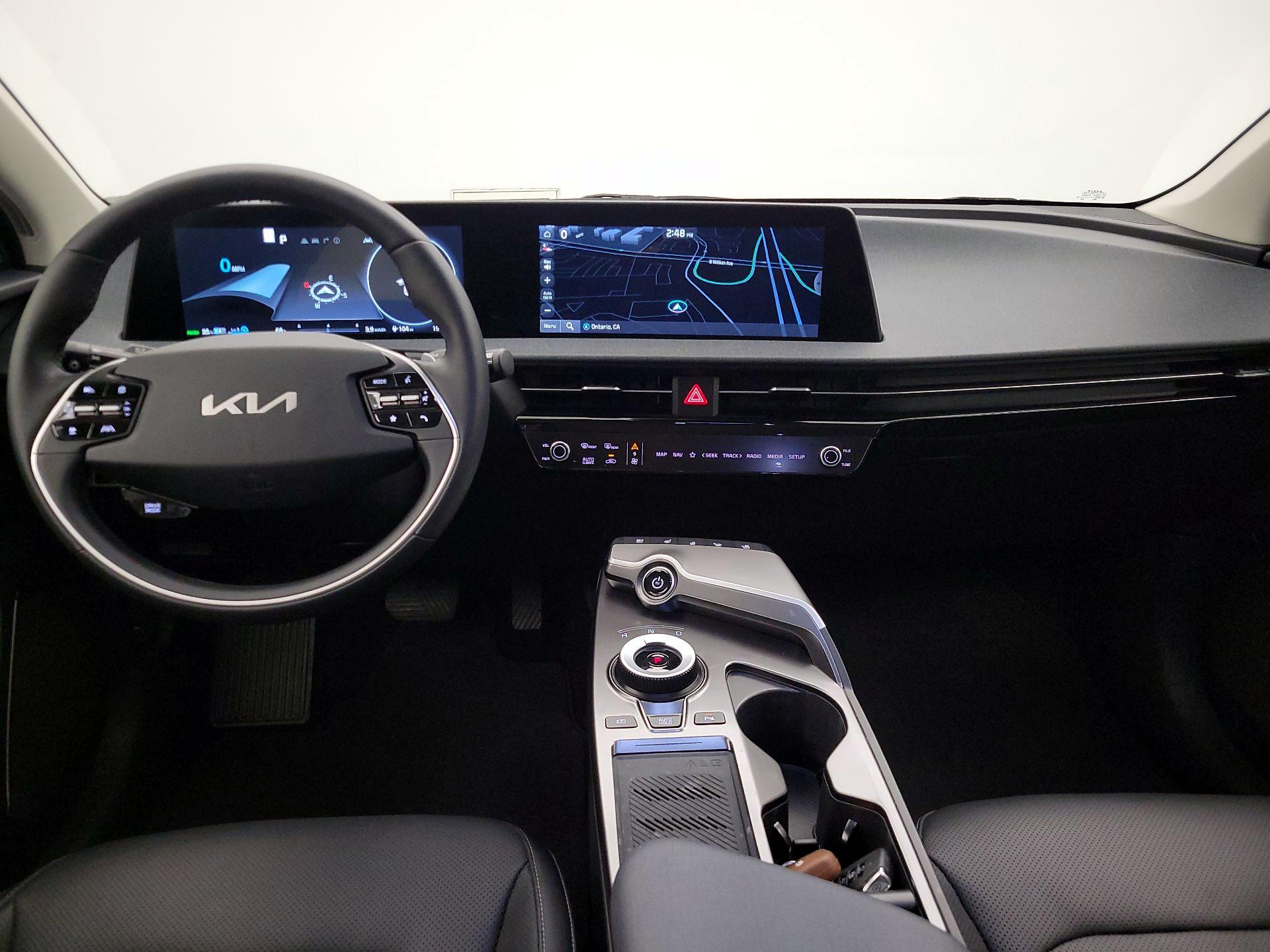 Thumbnail: 2022 Kia EV6 - 9