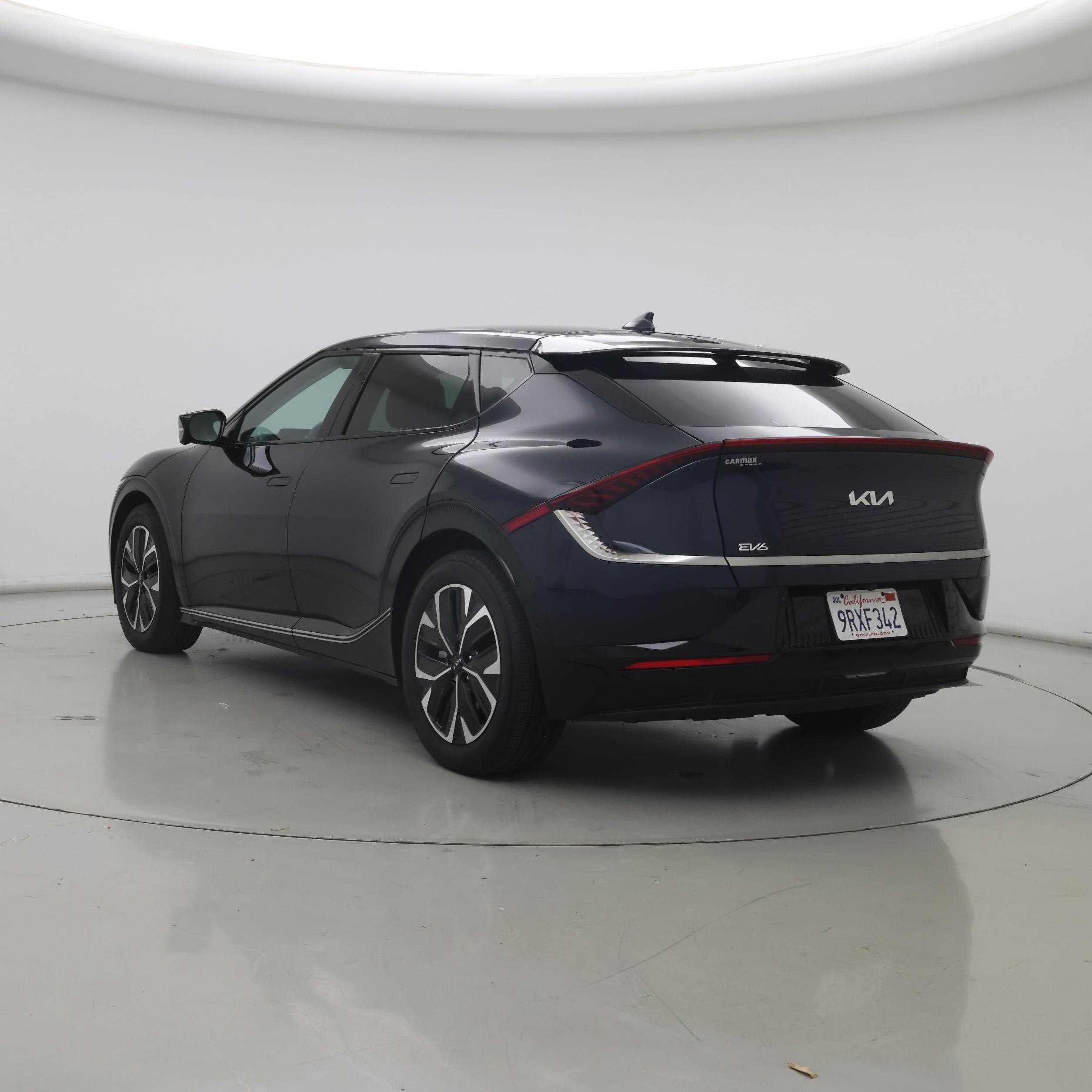 Thumbnail: 2022 Kia EV6 - 2