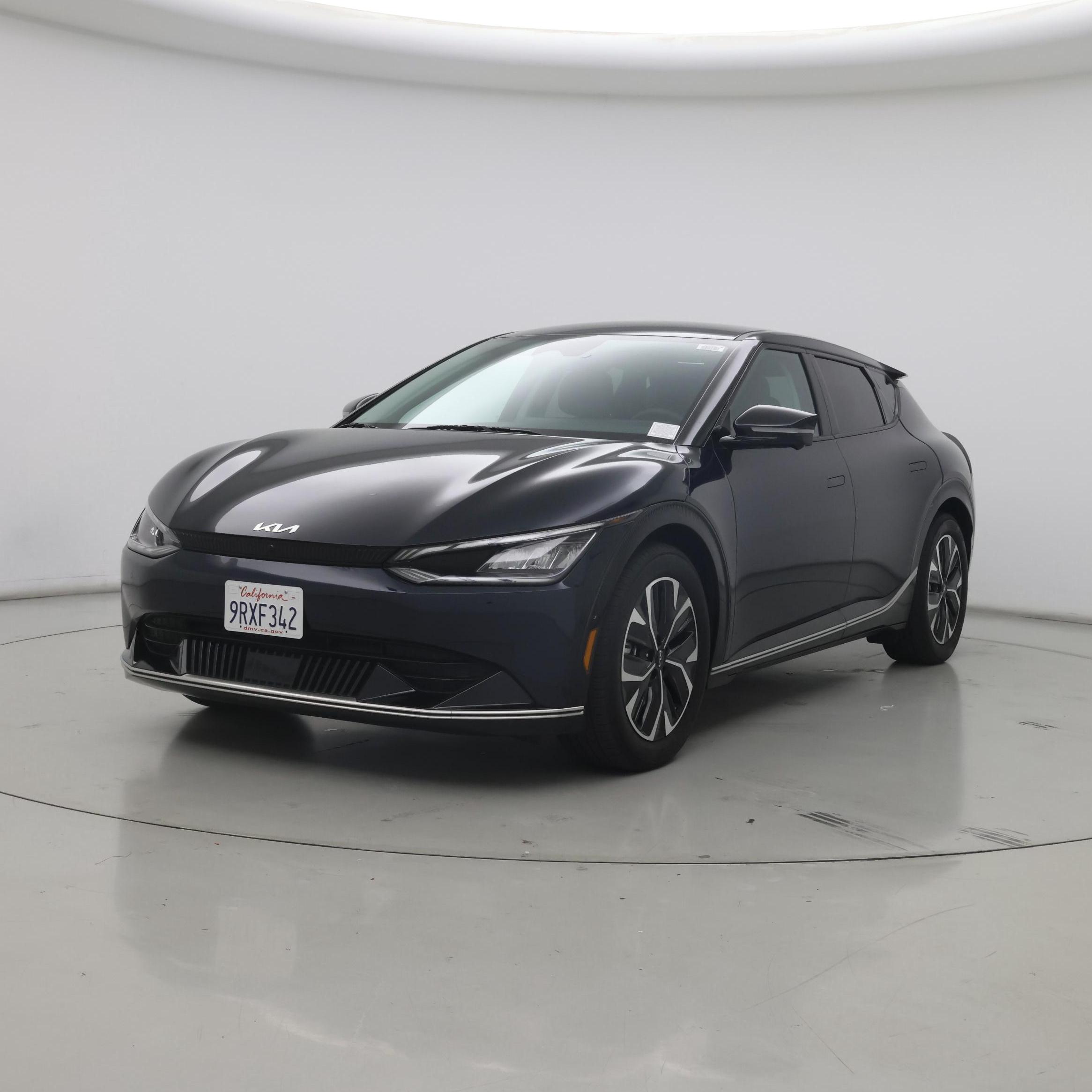 Thumbnail: 2022 Kia EV6 - 4
